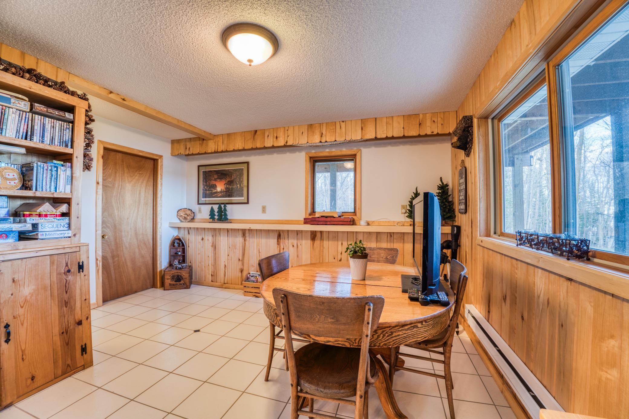 1998 single family home for sale at 32061 Primrose Lane in Laporte, MN — 3 bed, 2 bath (photo 45 of 101)