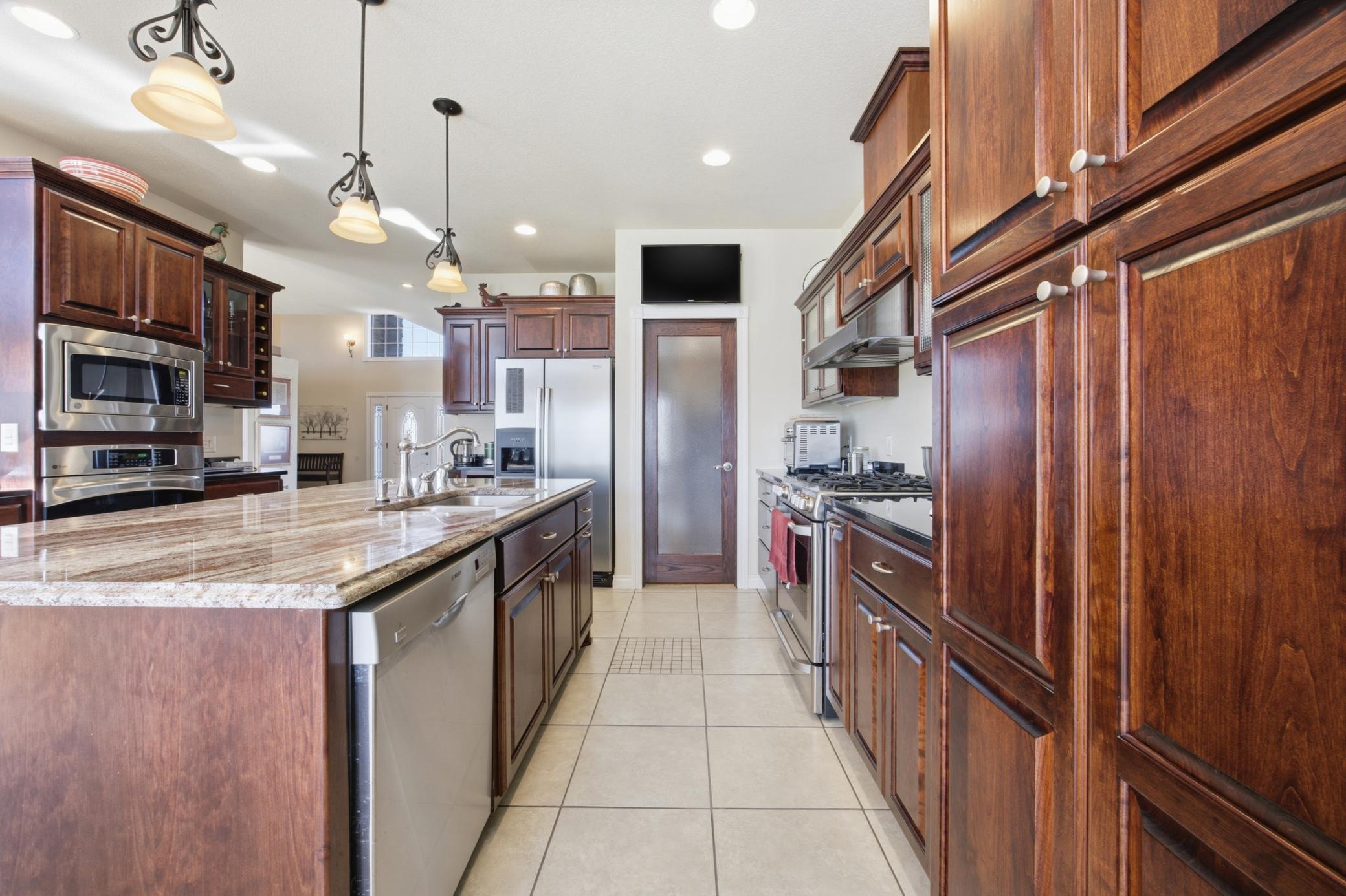 3413 50th Street N, Reiles Acres ND 58102 - Photo 21 of 82