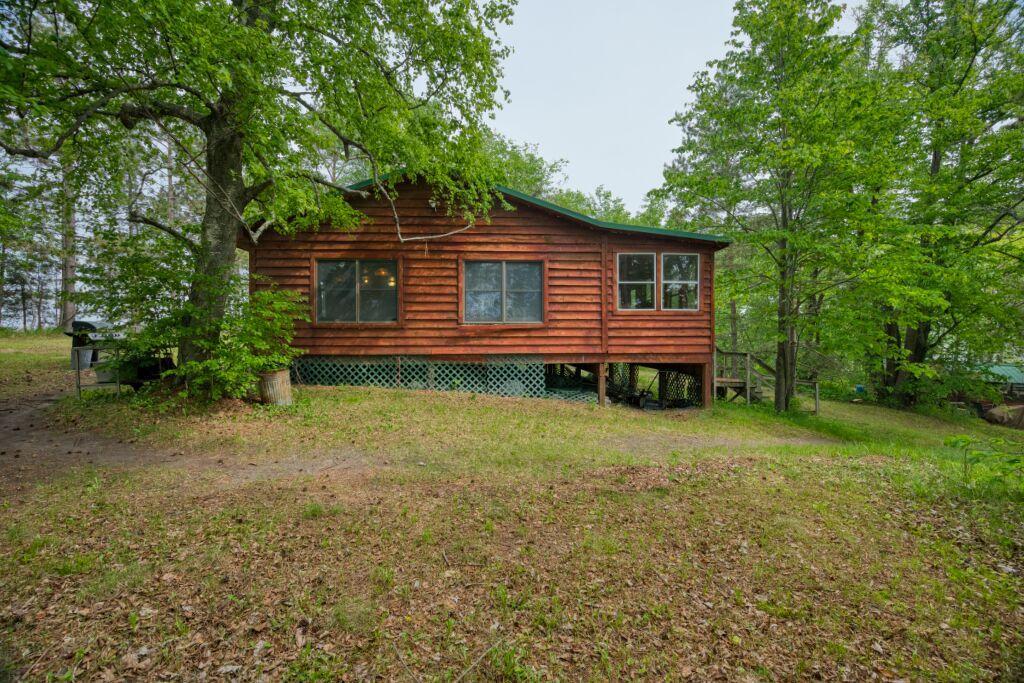 2000 single family home for sale at 30901 Sunny Beach Road in Grand Rapids, MN — 1 bed, 0 bath (photo 10 of 32)