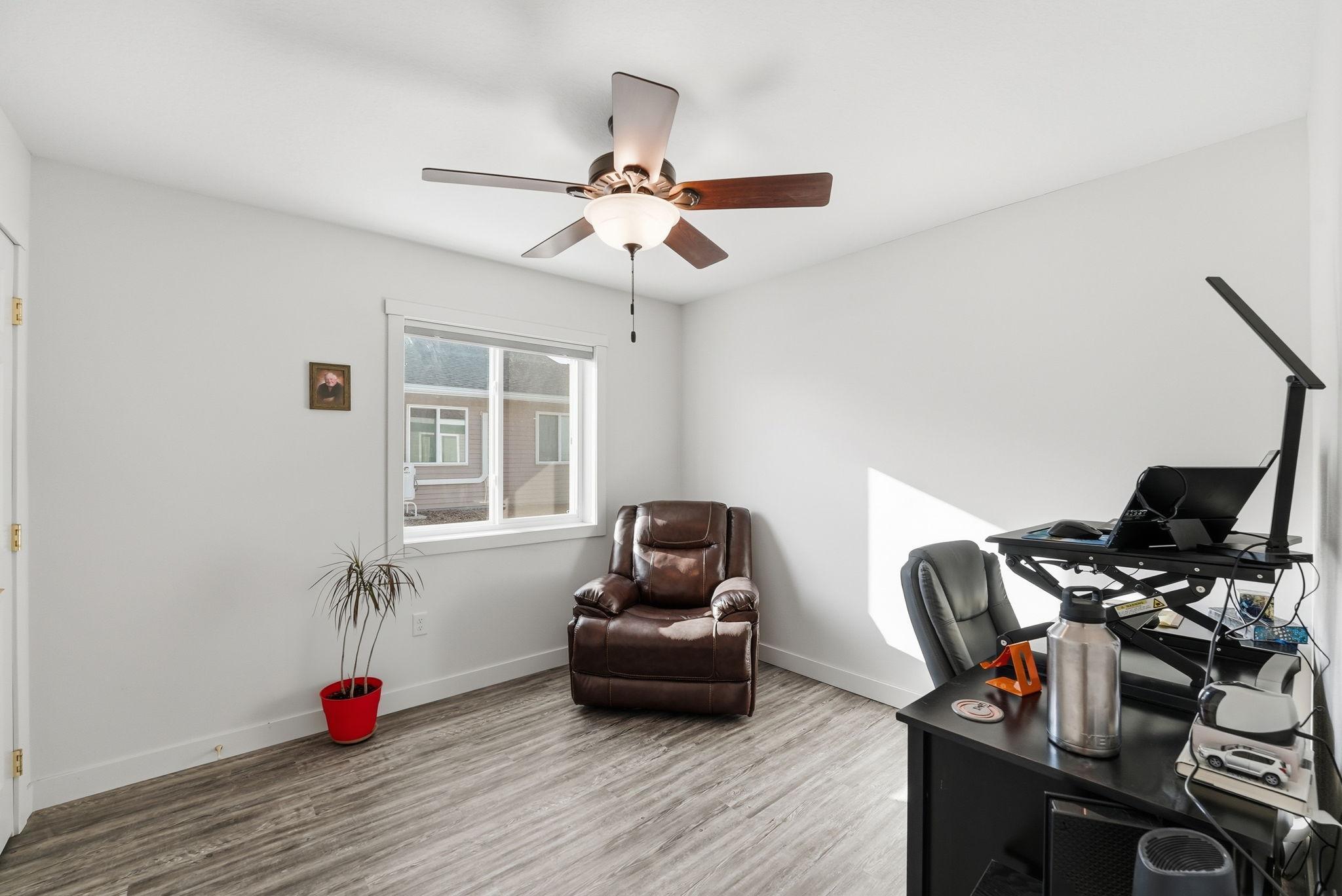 2022 single family home for sale at 1504 Jasmine Drive in Alexandria, MN — 3 bed, 1 bath (photo 13 of 18)
