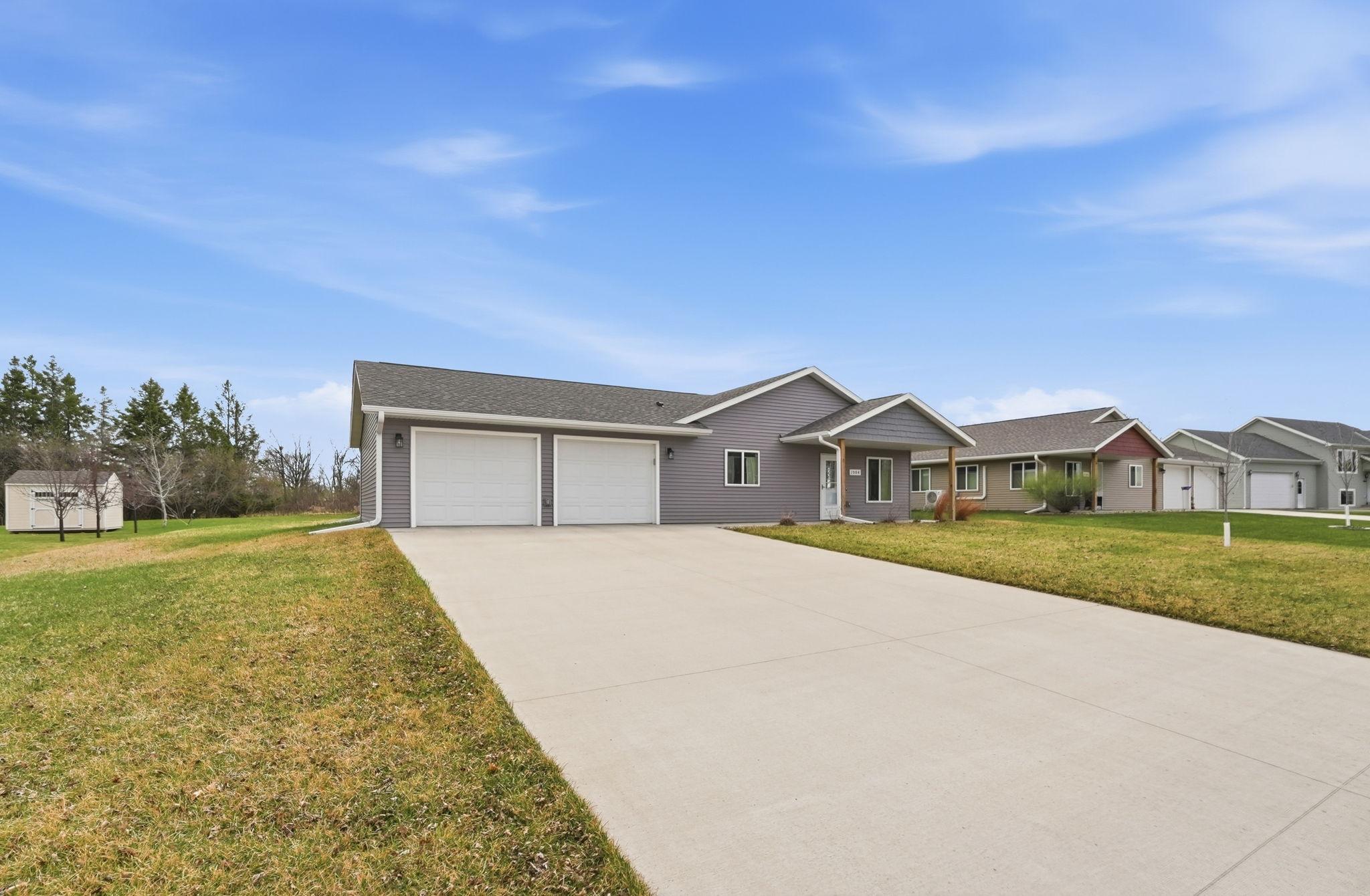 2022 single family home for sale at 1504 Jasmine Drive in Alexandria, MN — 3 bed, 1 bath (photo 5 of 18)