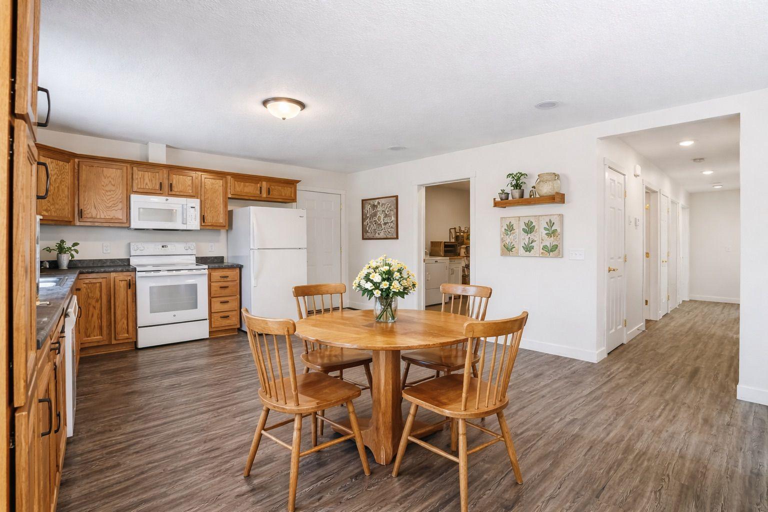 2022 single family home for sale at 1504 Jasmine Drive in Alexandria, MN — 3 bed, 1 bath (photo 6 of 18)