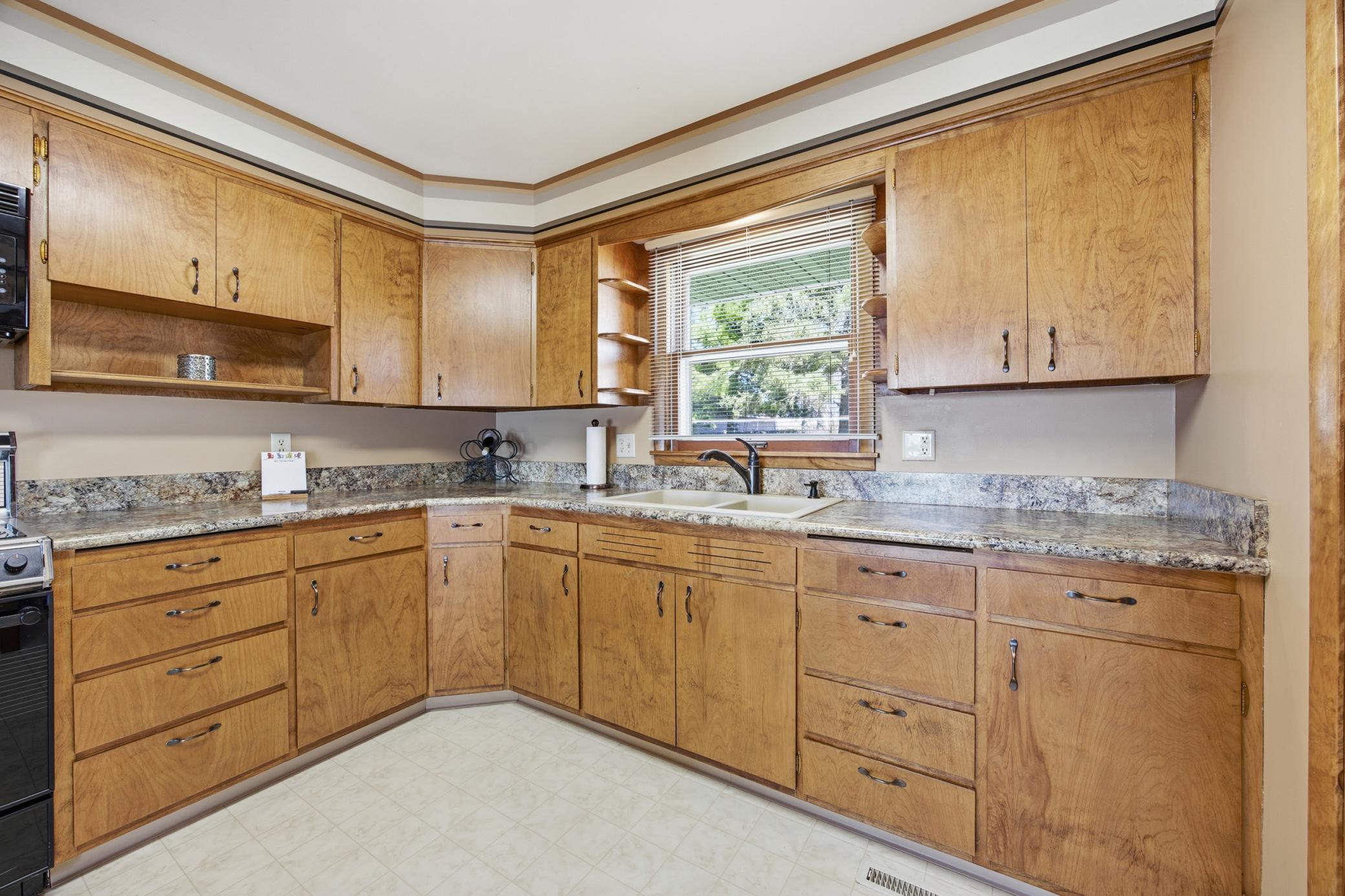1961 single family home for sale at 26066 County Highway 4 in Pelican Rapids, MN — 2 bed, 1 bath (photo 16 of 52)