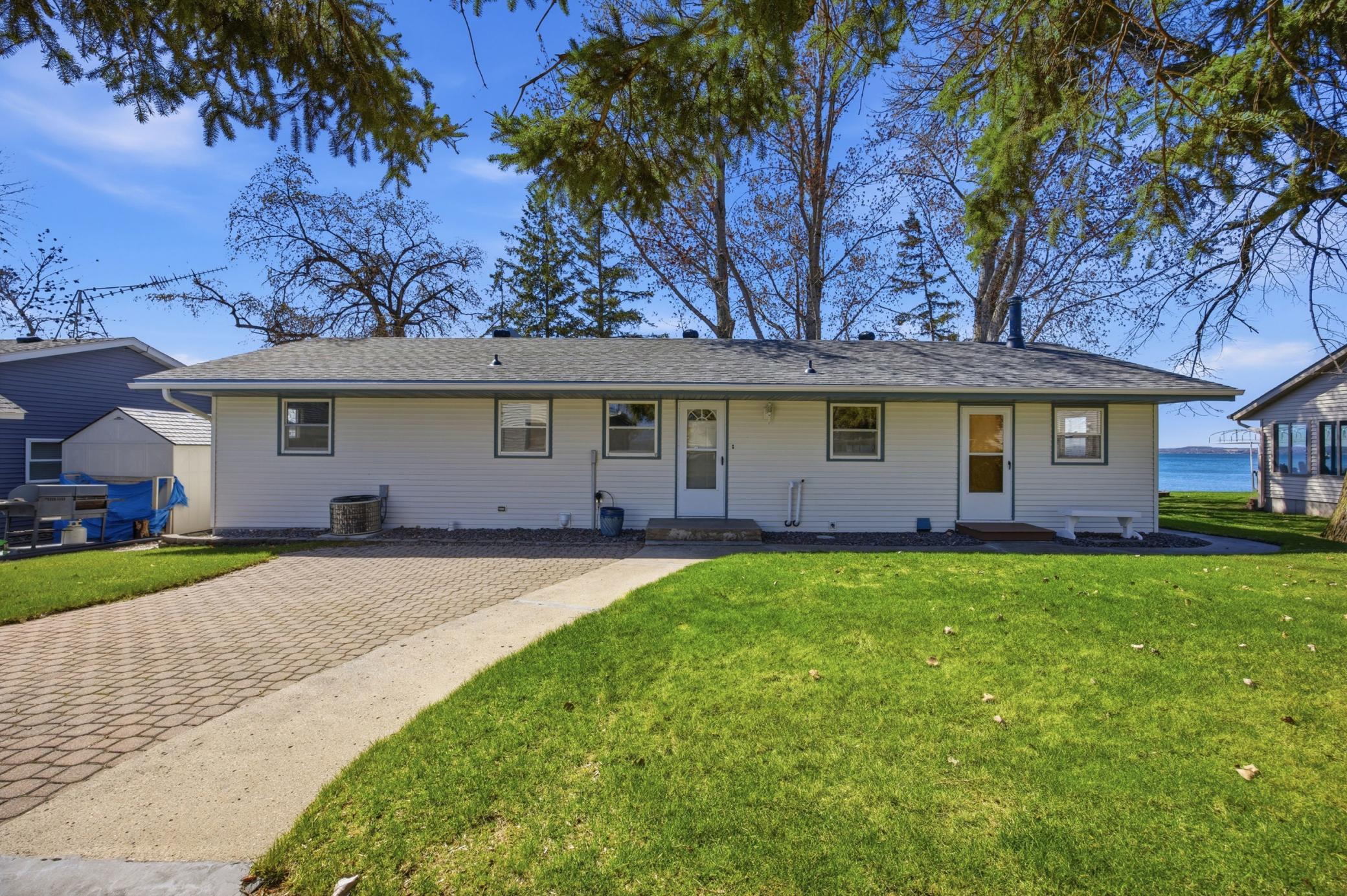 1961 single family home for sale at 26066 County Highway 4 in Pelican Rapids, MN — 2 bed, 1 bath (photo 29 of 52)