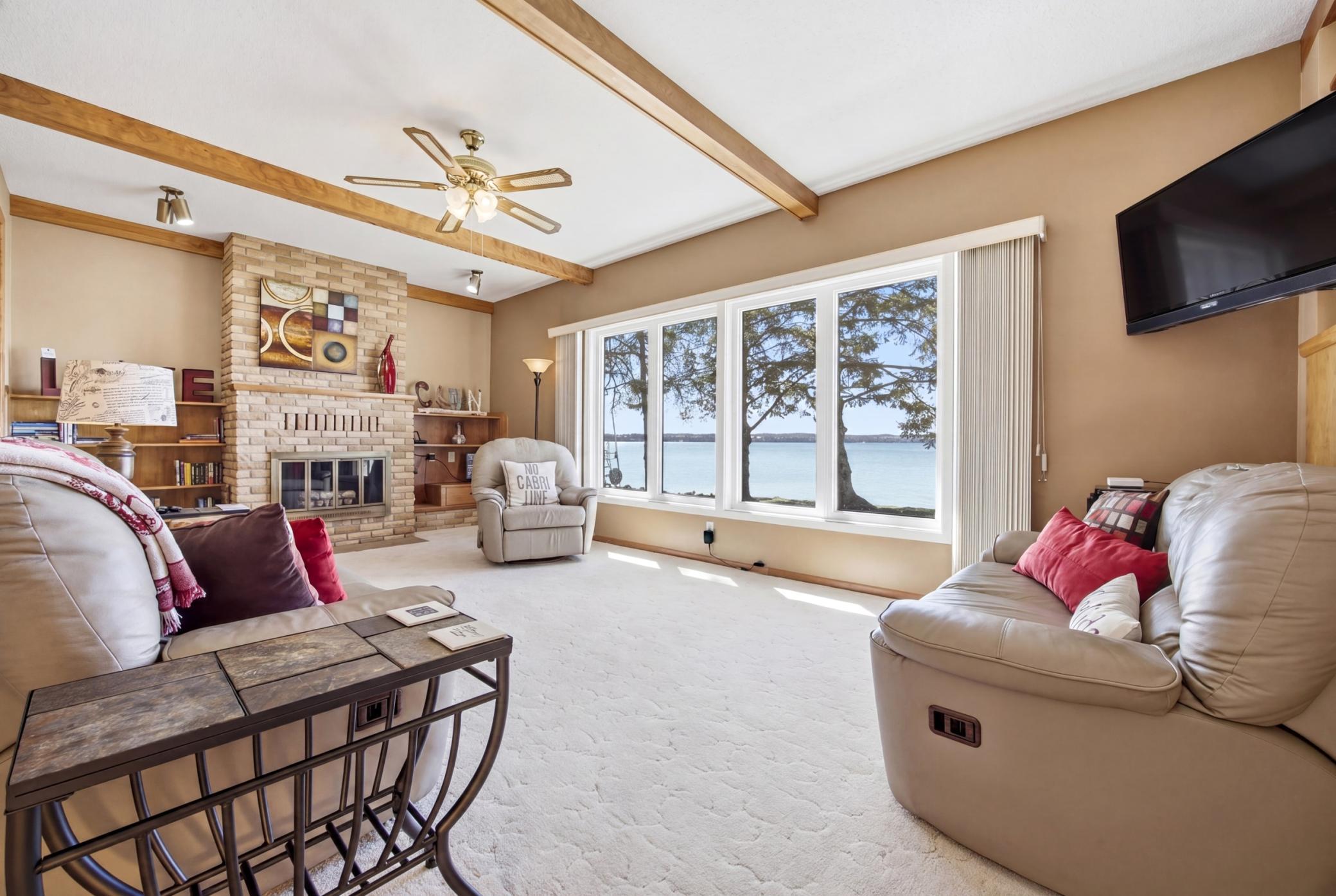 1961 single family home for sale at 26066 County Highway 4 in Pelican Rapids, MN — 2 bed, 1 bath (photo 7 of 52)