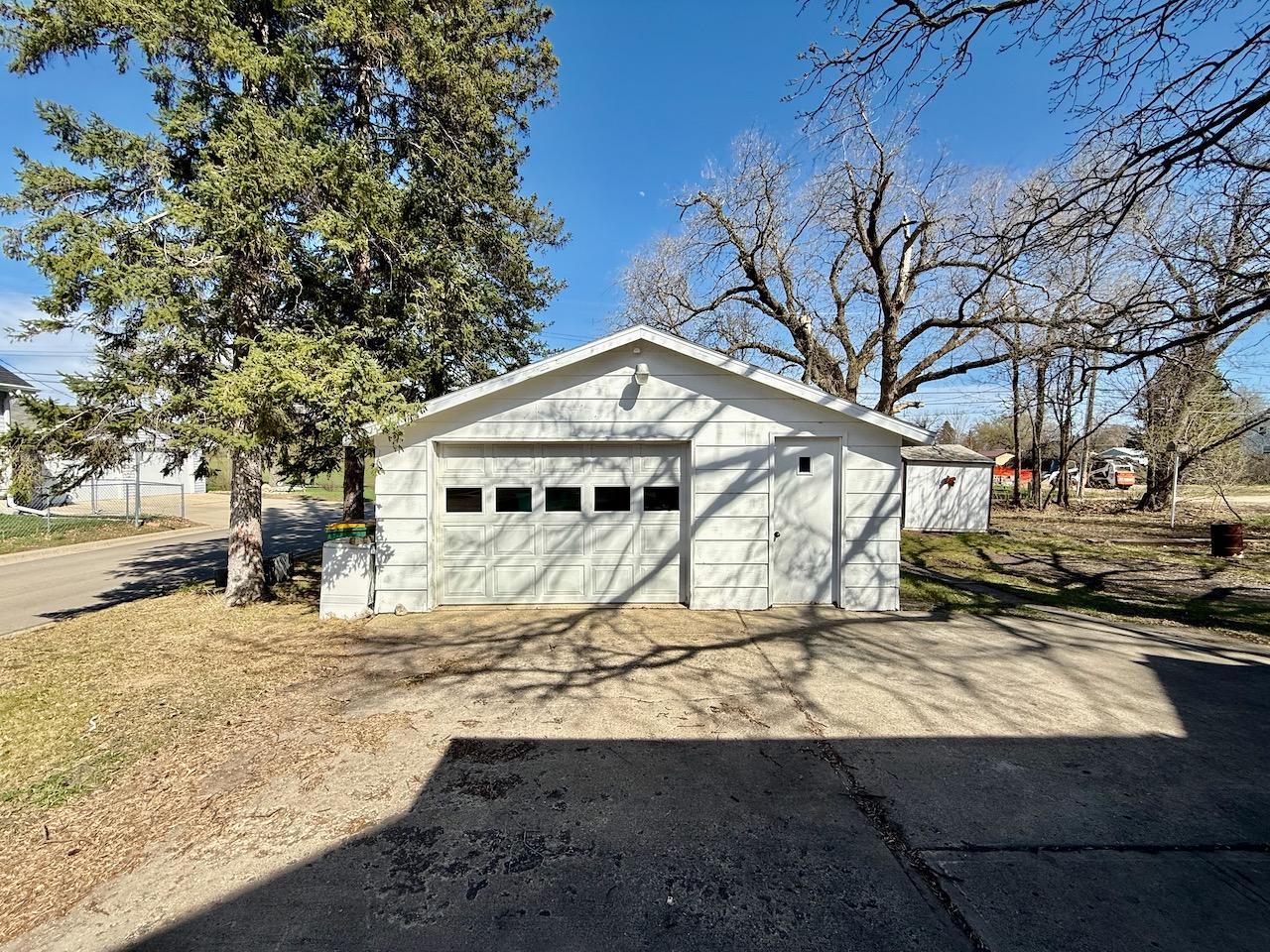 404 2nd Street S, Wahpeton ND 58075 - Photo 26 of 41