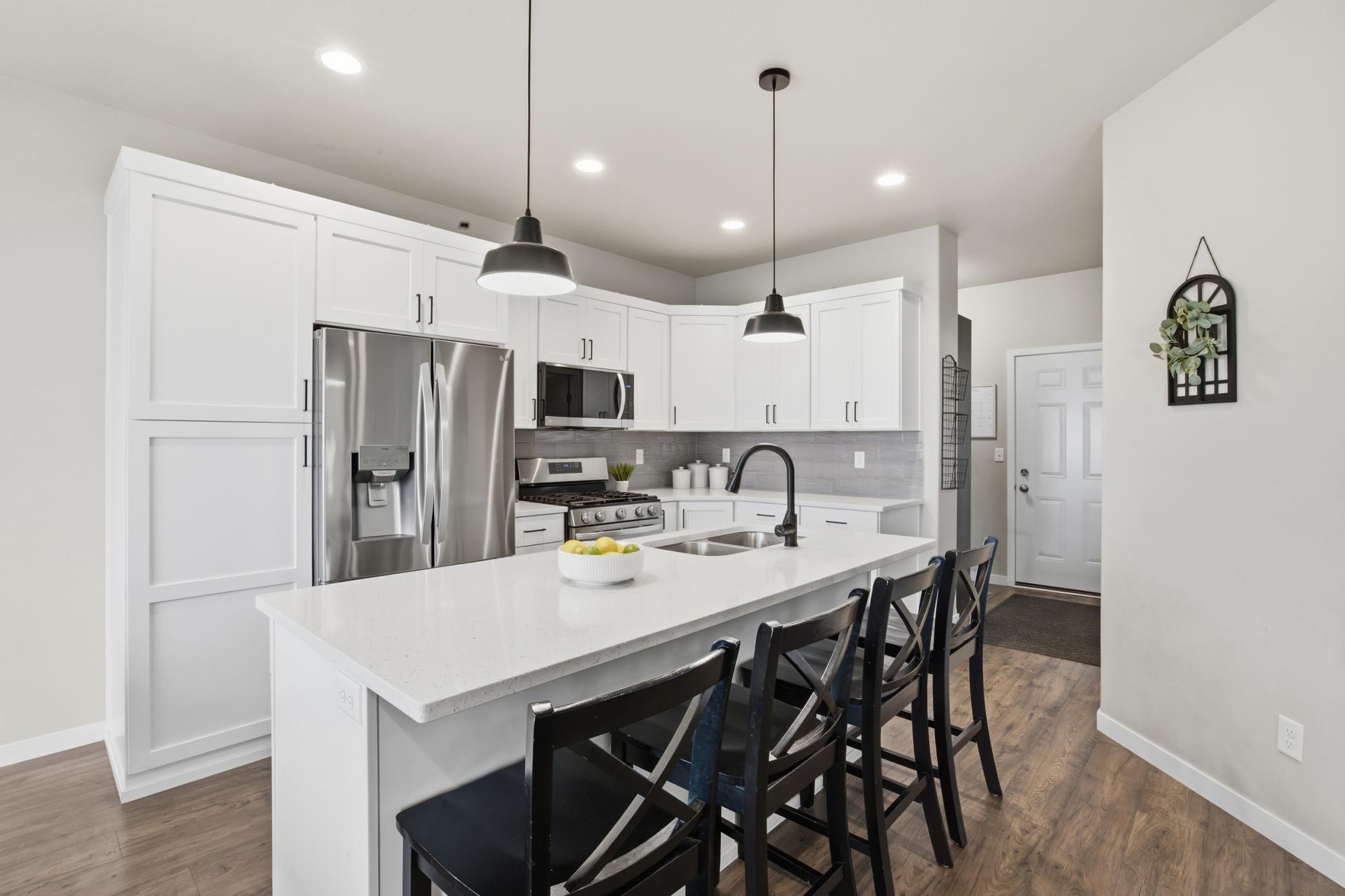 6741 71st Avenue S, Horace ND 58047 - Photo 8 of 35
