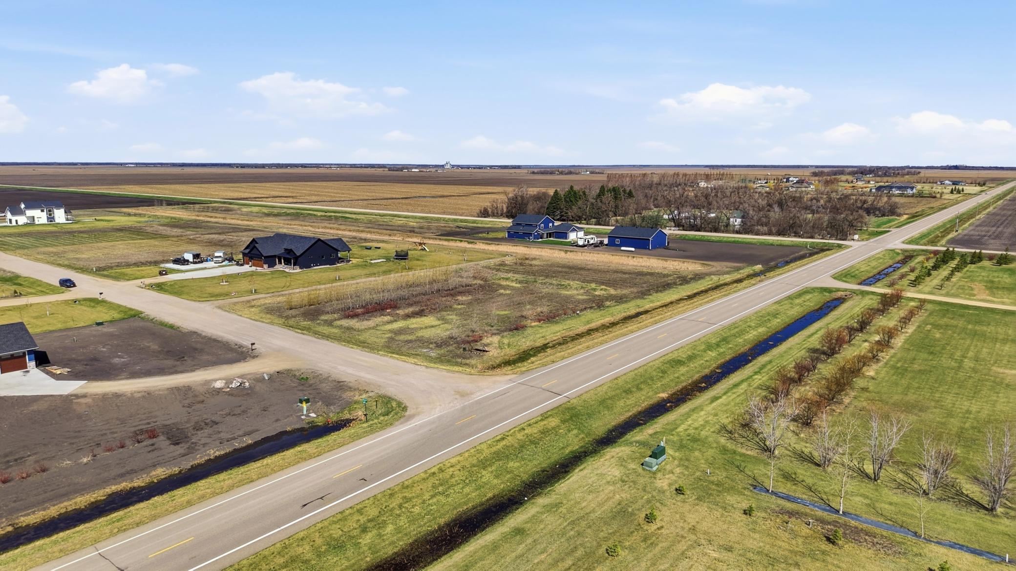 3970 79th Avenue N, Moorhead MN 56560 - Photo 4 of 18