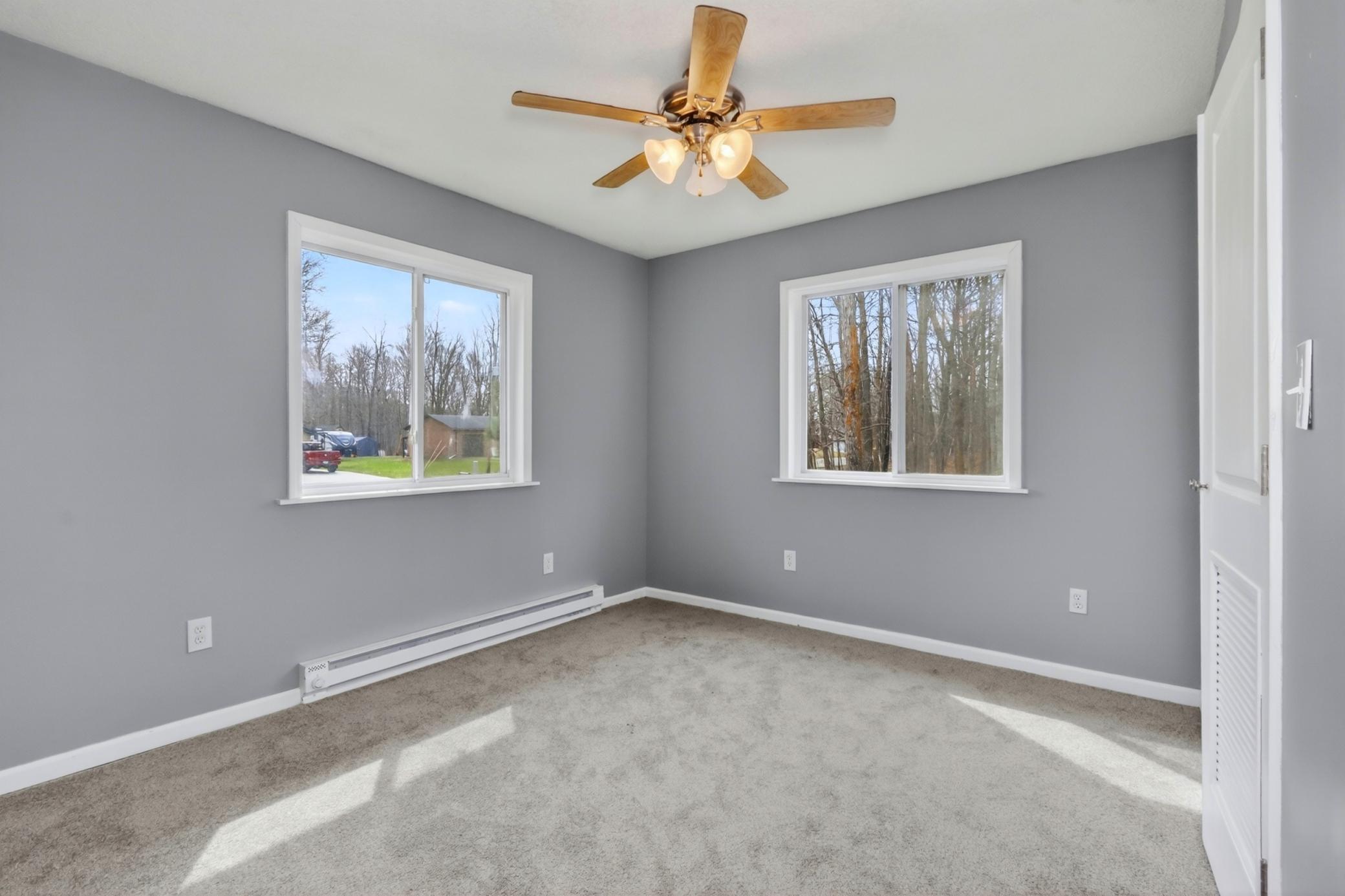 1971 single family home for sale at 814 Rogers Avenue in Grand Rapids, MN — 4 bed, 2 bath (photo 12 of 43)