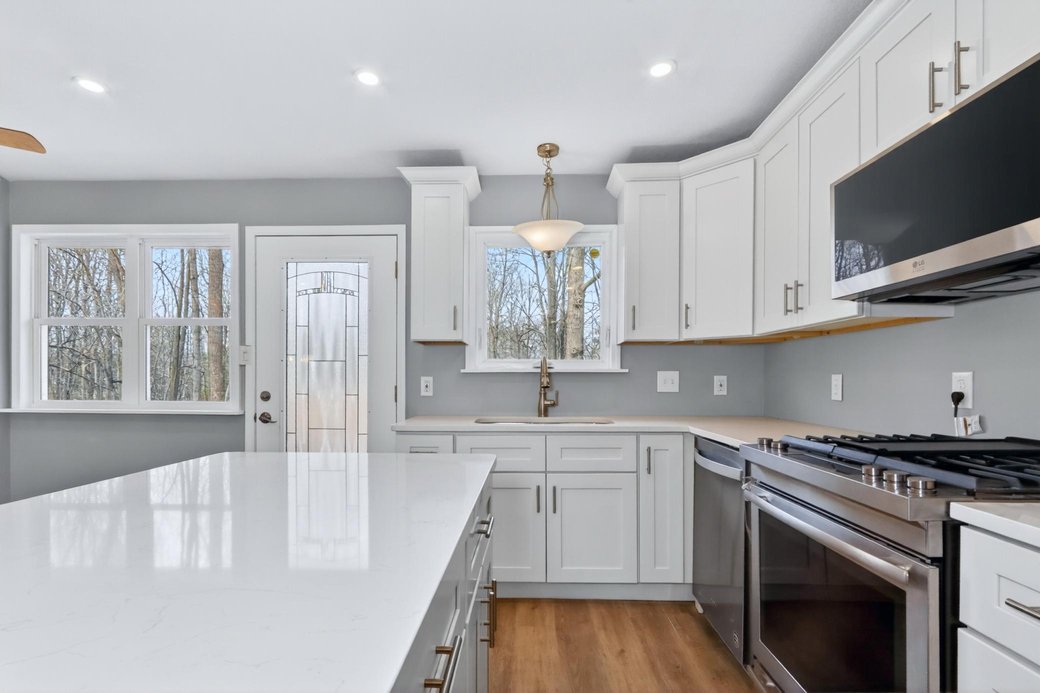 1971 single family home for sale at 814 Rogers Avenue in Grand Rapids, MN — 4 bed, 2 bath (photo 23 of 43)