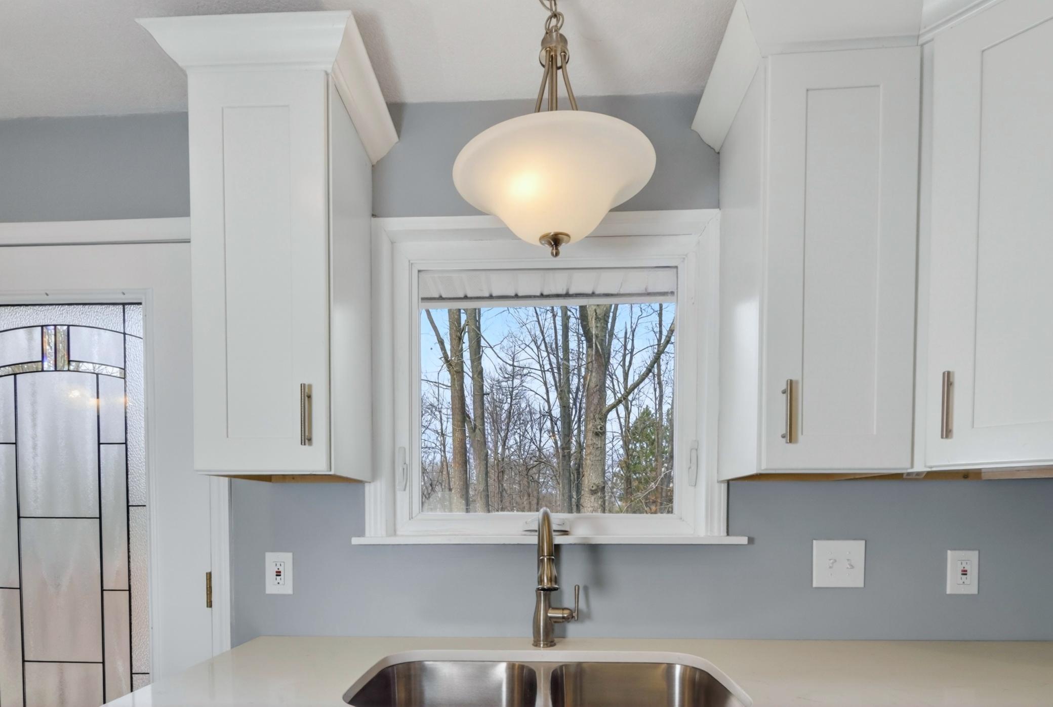 1971 single family home for sale at 814 Rogers Avenue in Grand Rapids, MN — 4 bed, 2 bath (photo 24 of 43)