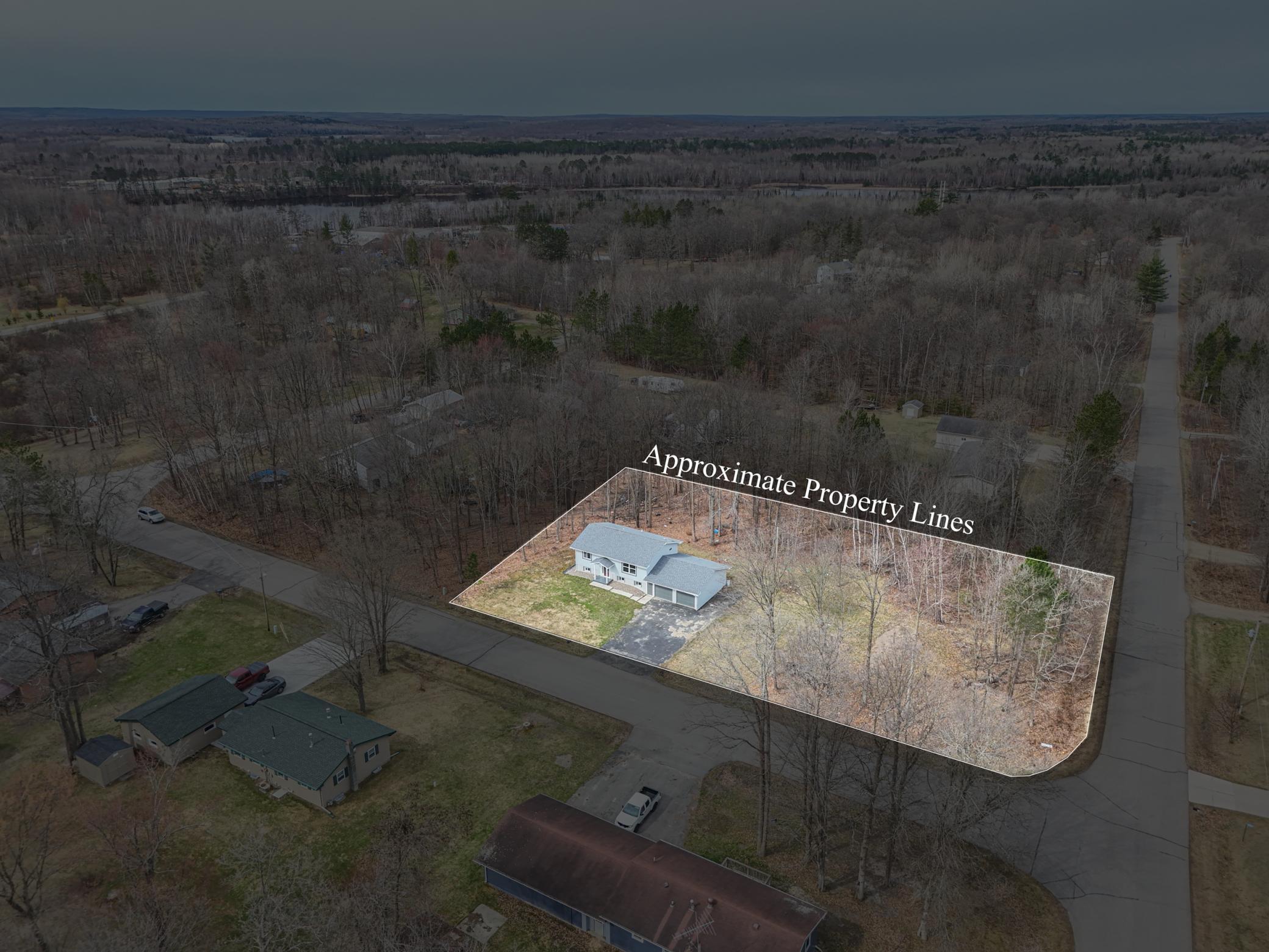 1971 single family home for sale at 814 Rogers Avenue in Grand Rapids, MN — 4 bed, 2 bath (photo 42 of 43)