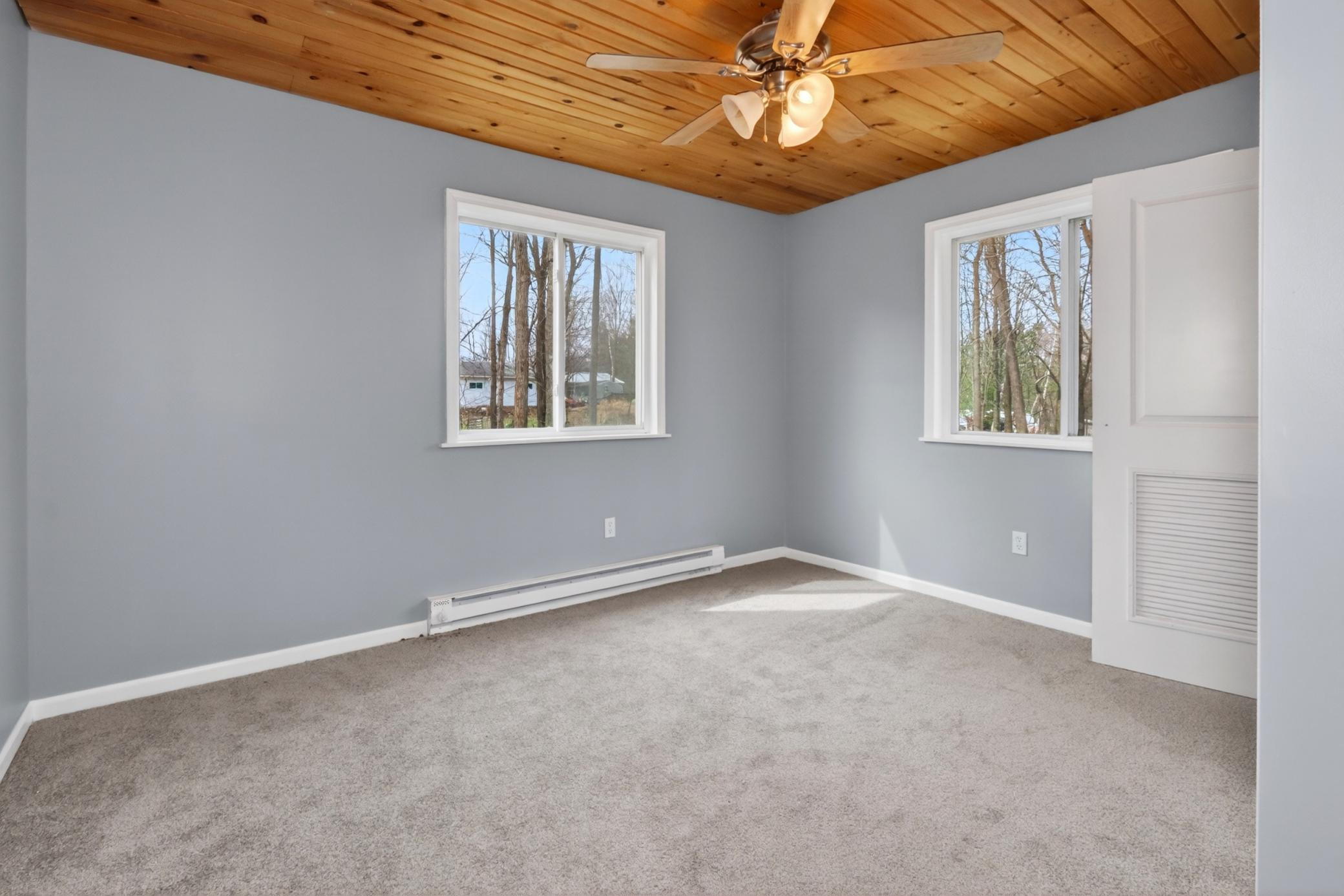 1971 single family home for sale at 814 Rogers Avenue in Grand Rapids, MN — 4 bed, 2 bath (photo 9 of 43)