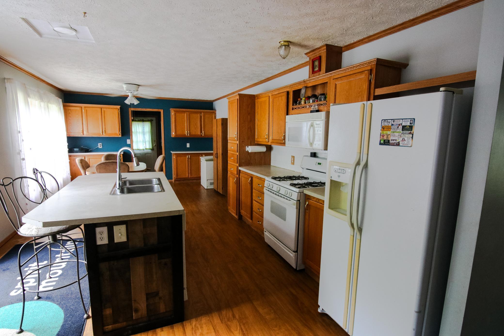 23829 Bulrush Drive, Merrifield MN 56465 - Photo 6 of 37