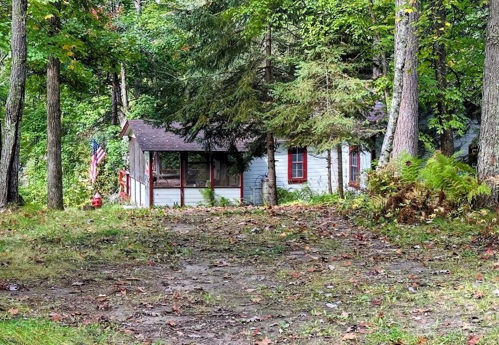 1922 single family home for sale at 51377 189th Avenue in McGregor, MN — 2 bed, 1 bath (photo 8 of 28)