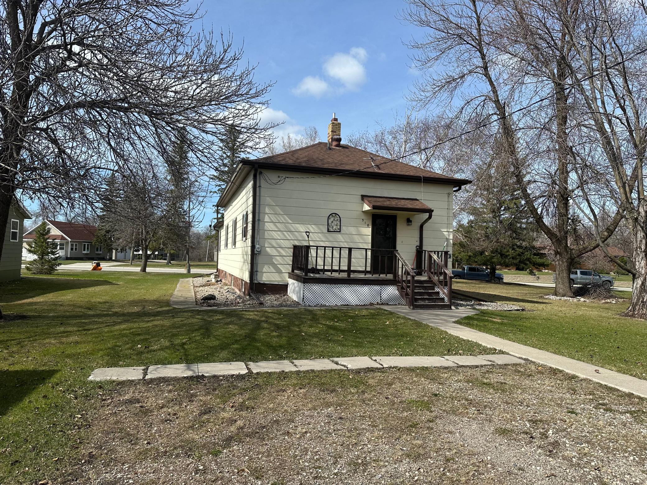 318 2nd Street SE, Hallock MN 56728 - Photo 17 of 17