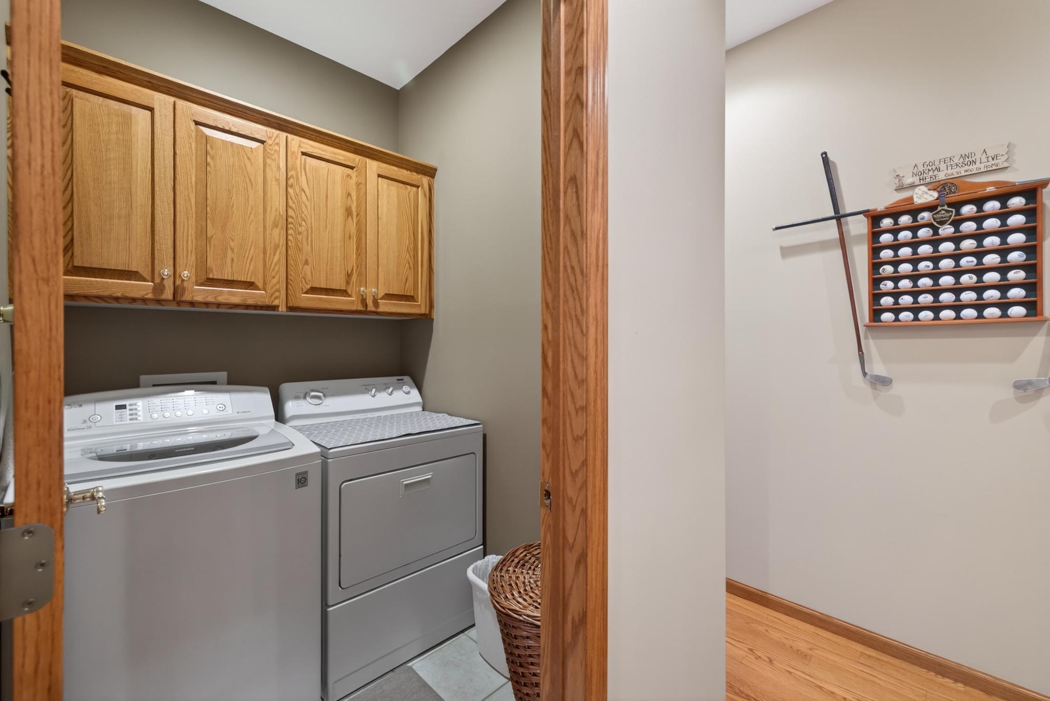 2003 single family home for sale at 8160 Golf View Trail in Pequot Lakes, MN — 3 bed, 3 bath (photo 18 of 50)