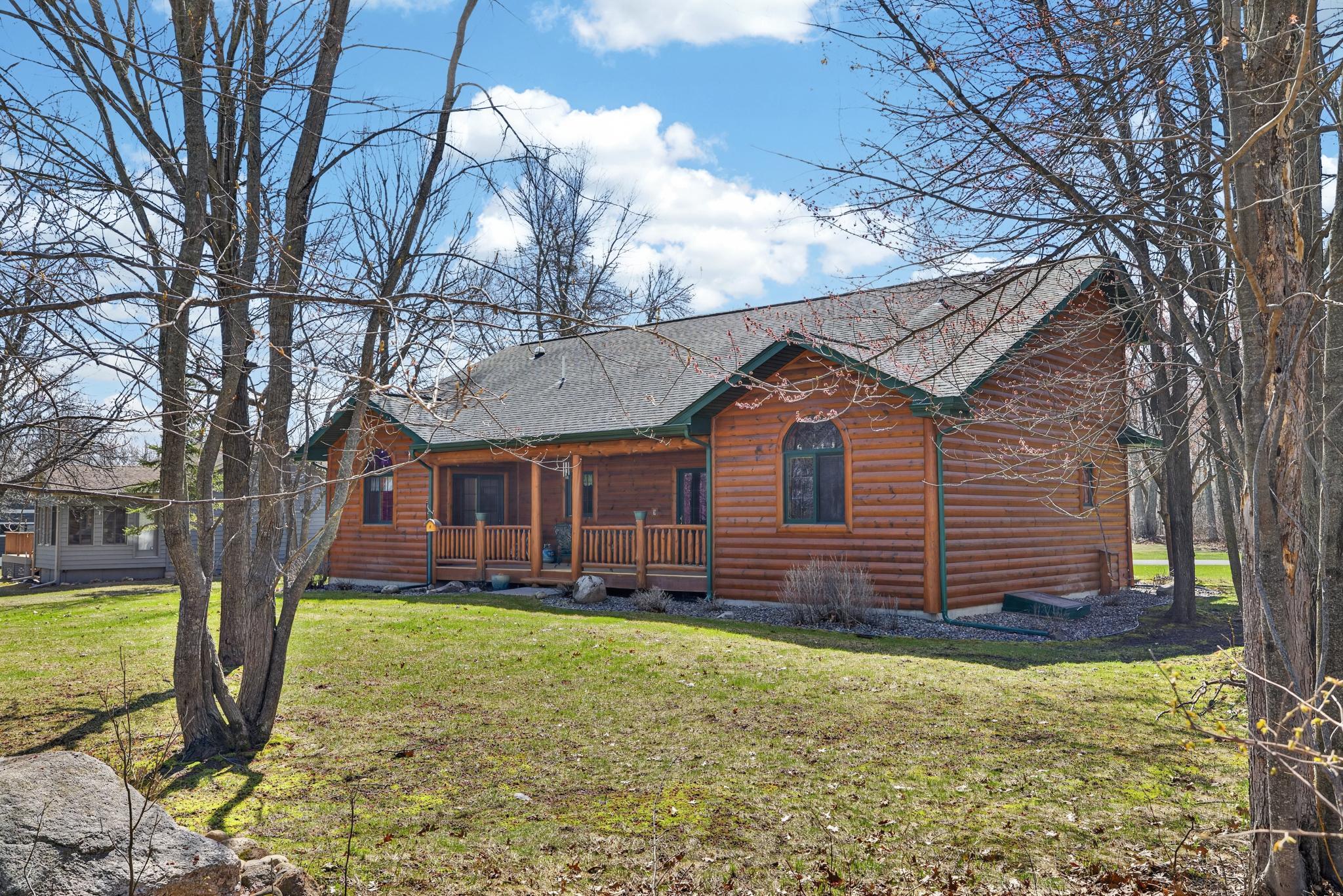2003 single family home for sale at 8160 Golf View Trail in Pequot Lakes, MN — 3 bed, 3 bath (photo 34 of 50)