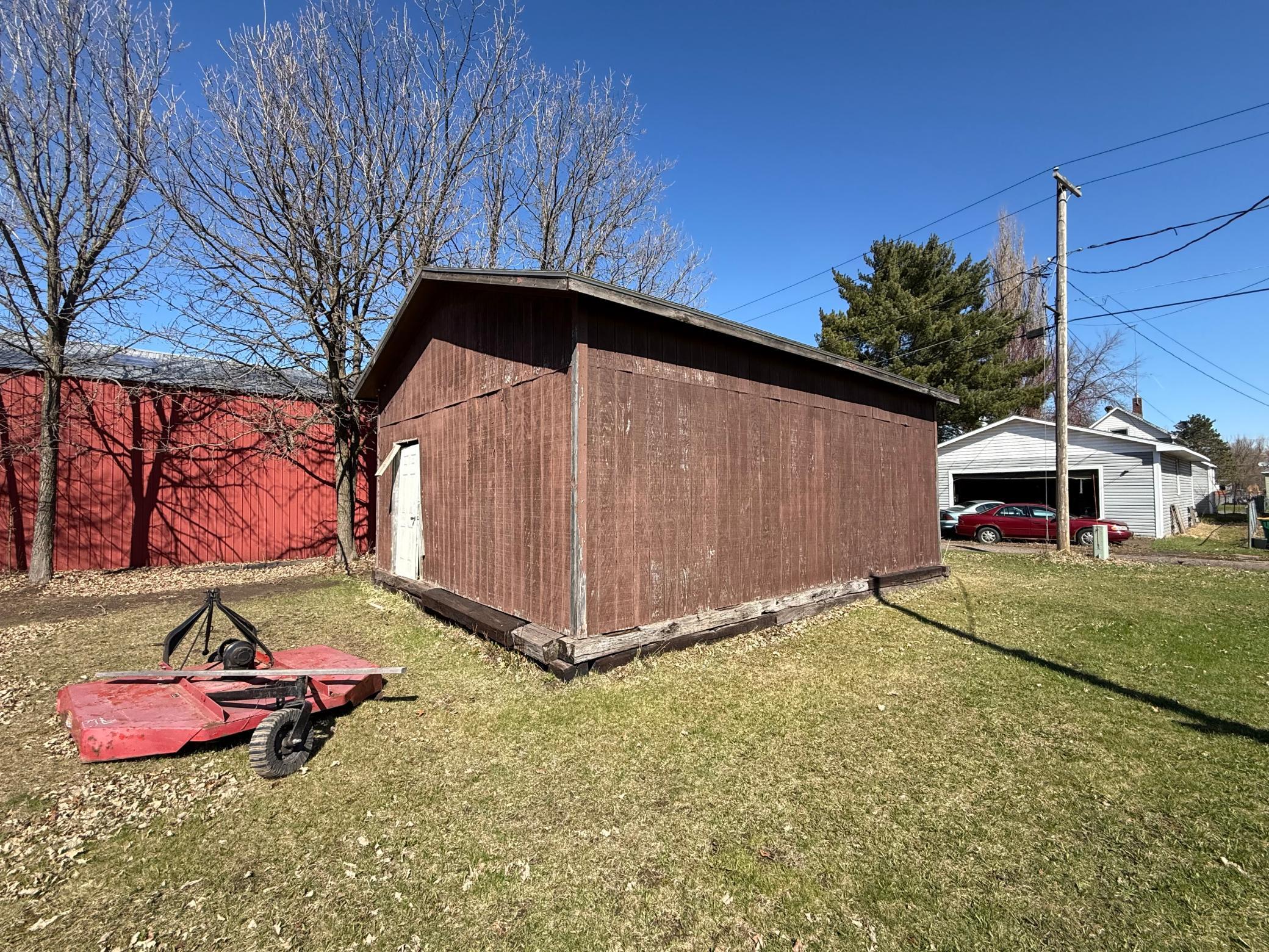 land for sale at 126 E Hibbing Avenue in Keewatin, MN (photo 9 of 11)
