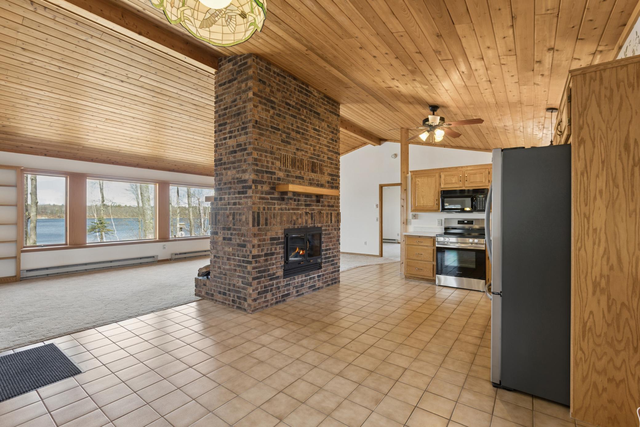 1988 single family home for sale at 19548 Blue Lane E in Emily, MN — 1 bed, 1 bath (photo 19 of 39)
