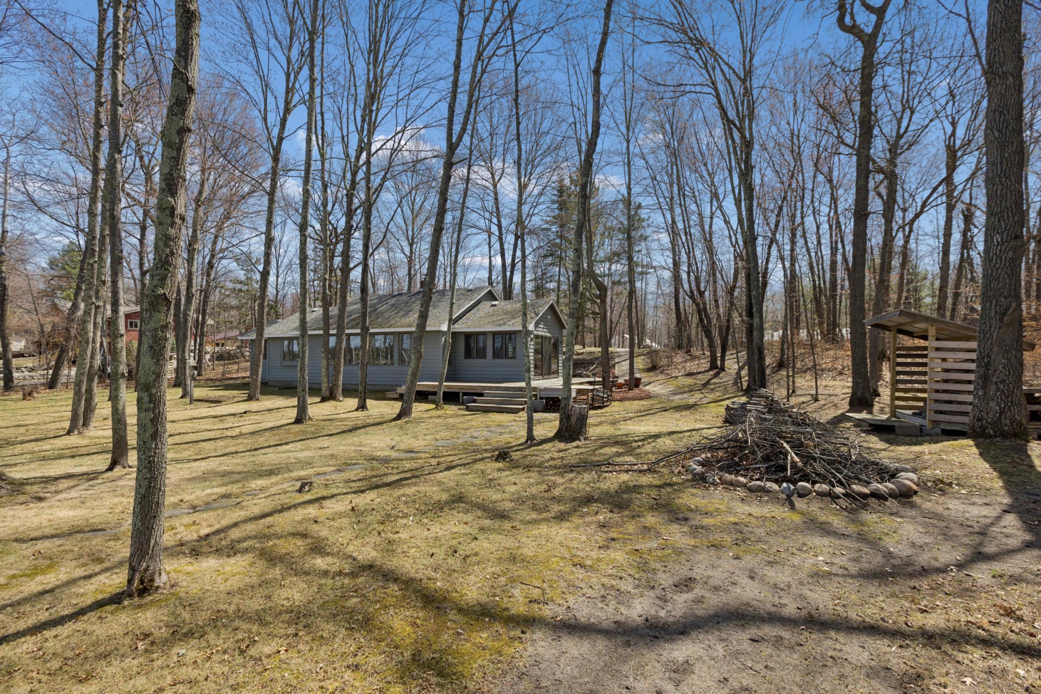 1988 single family home for sale at 19548 Blue Lane E in Emily, MN — 1 bed, 1 bath (photo 32 of 39)