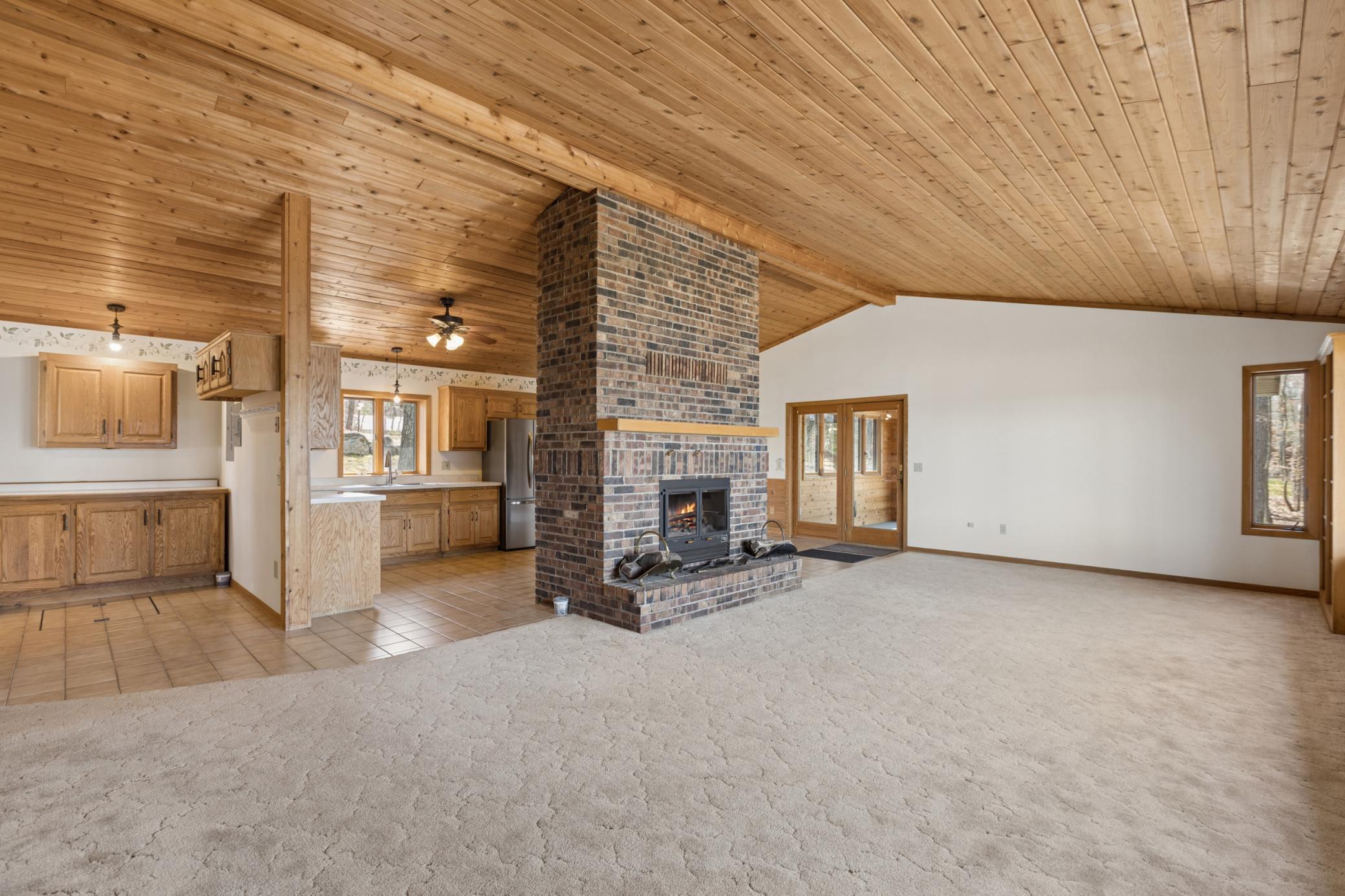 1988 single family home for sale at 19548 Blue Lane E in Emily, MN — 1 bed, 1 bath (photo 10 of 39)