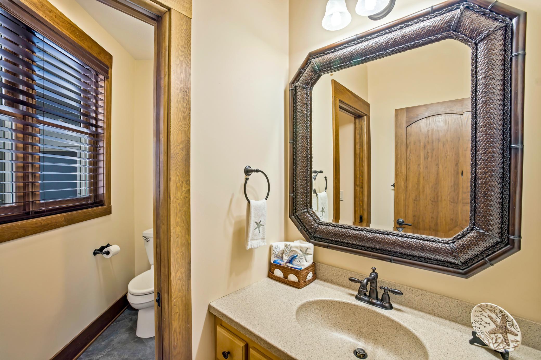 2007 single family home for sale at 35365 E Boot Lake Road in Park Rapids, MN — 4 bed, 3 bath (photo 23 of 87)