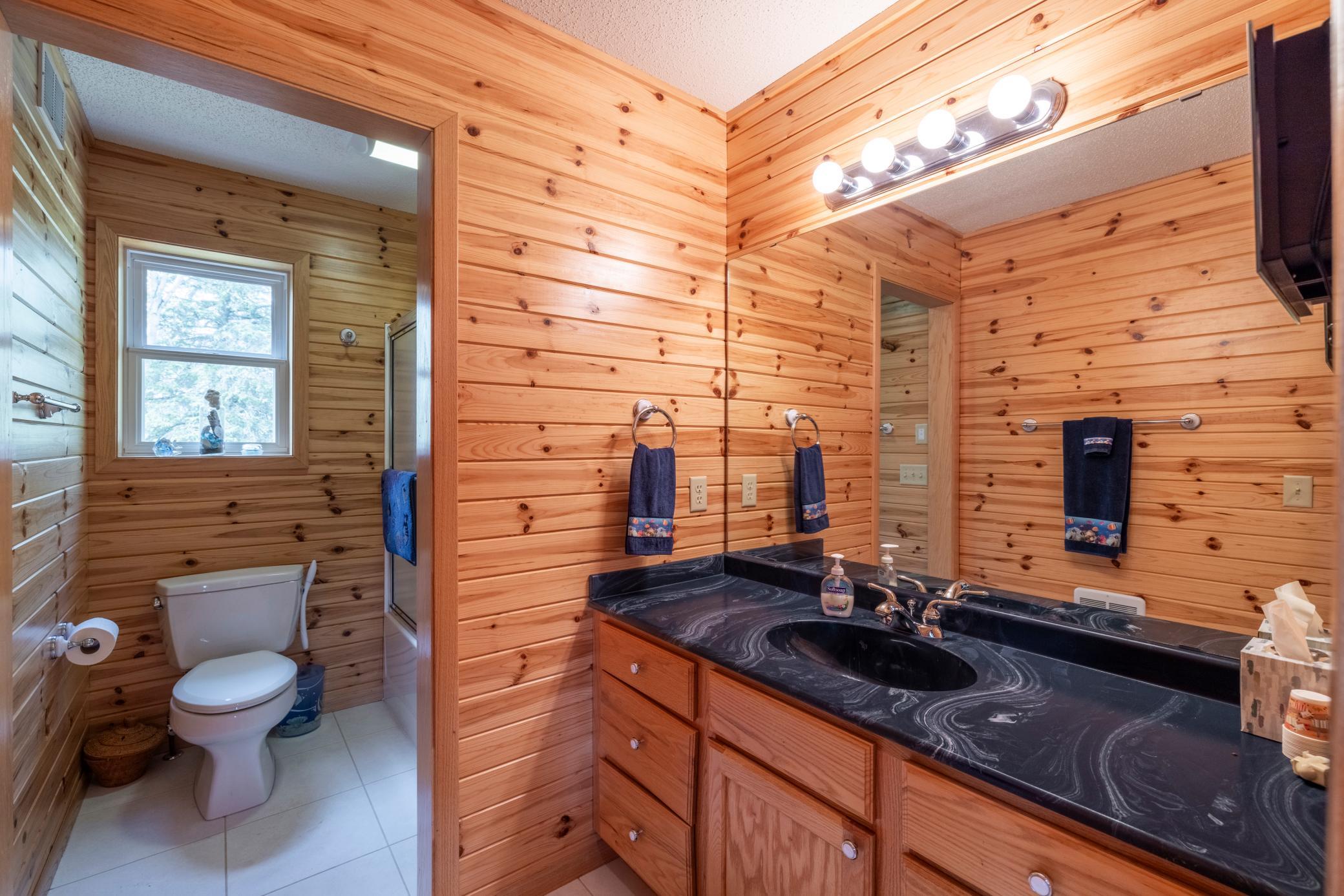 2007 single family home for sale at 35365 E Boot Lake Road in Park Rapids, MN — 4 bed, 3 bath (photo 68 of 87)