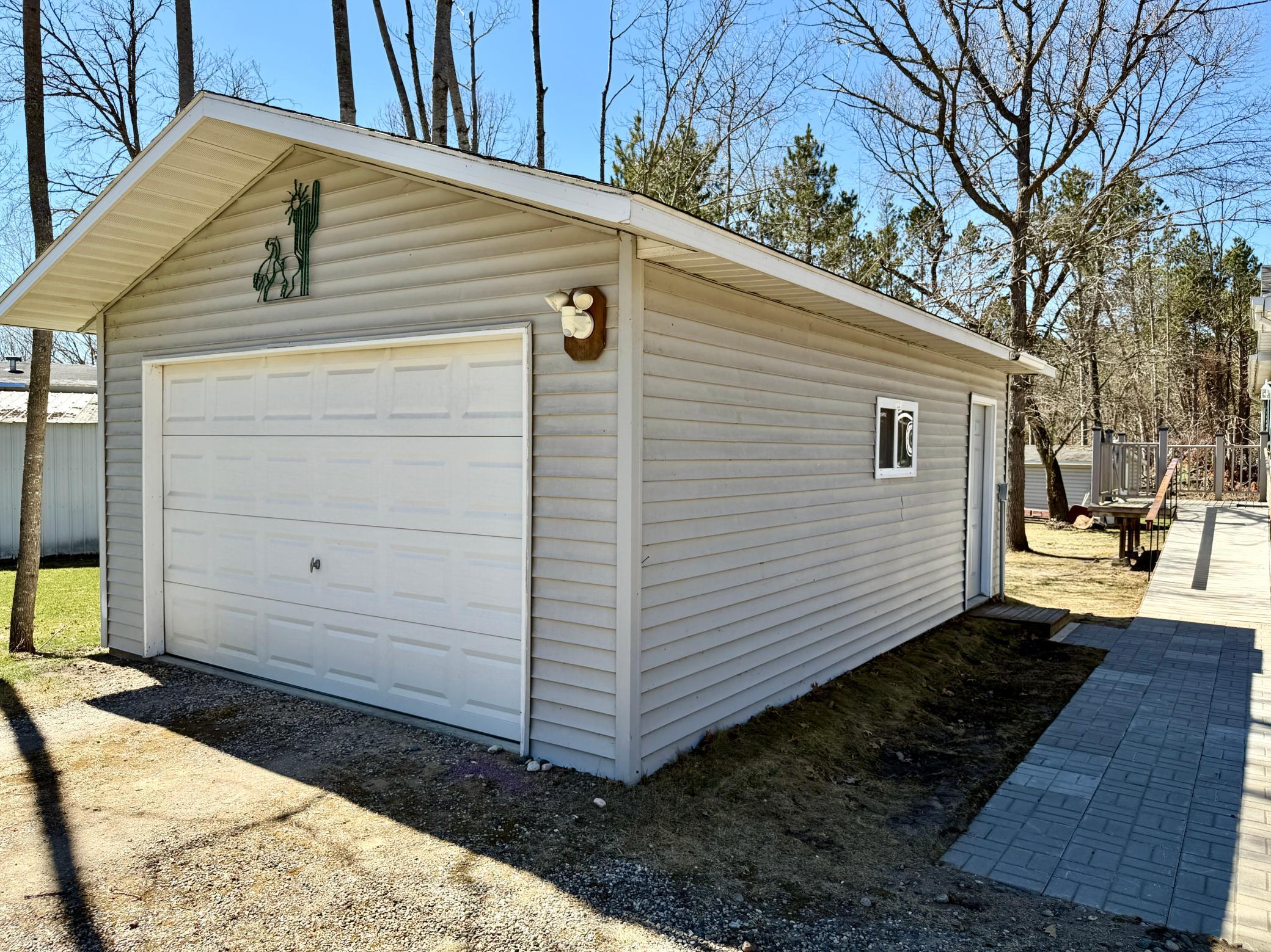 2015 single family home for sale at 1707 Crosby Court SE, Unit 21 in Bemidji, MN — 3 bed, 2 bath (photo 24 of 25)