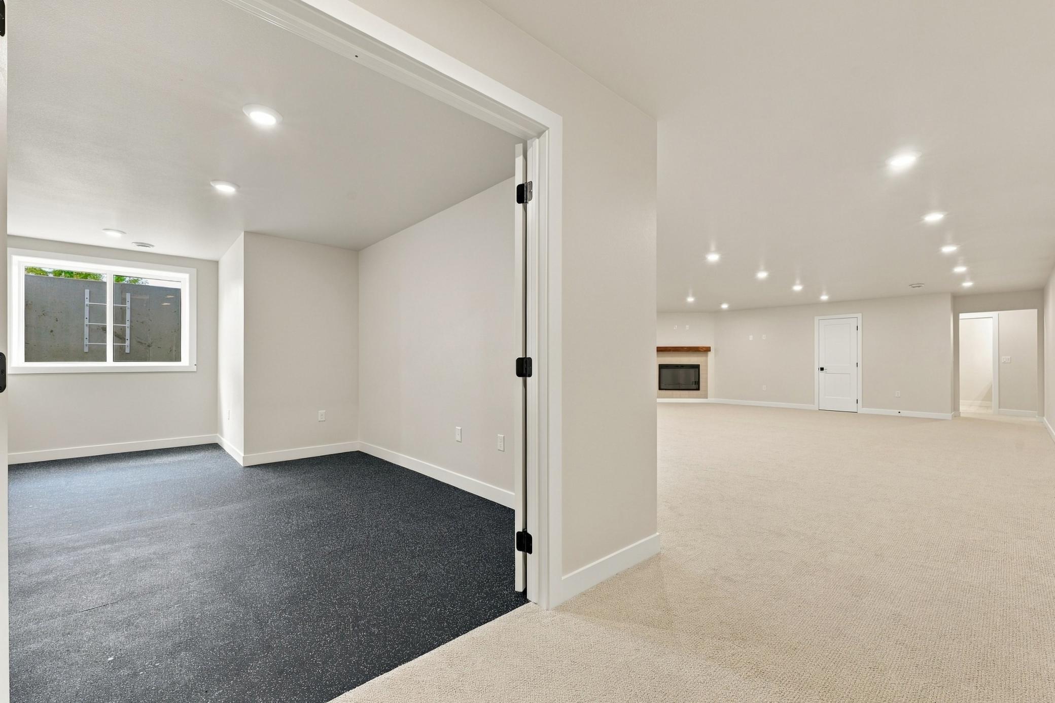 2026 single family home for sale at 1555 72nd Avenue S in Fargo, ND — 6 bed, 3 bath (photo 33 of 69)