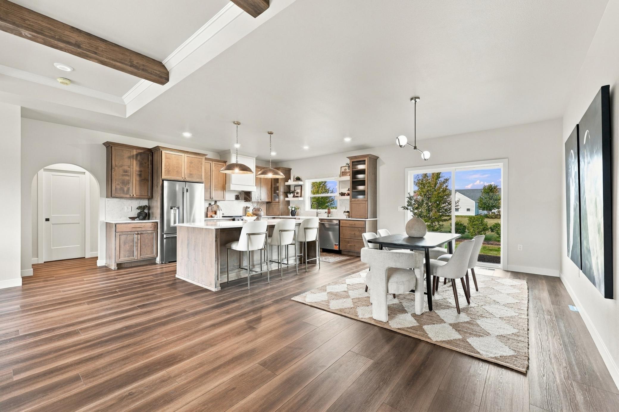 2026 single family home for sale at 1555 72nd Avenue S in Fargo, ND — 6 bed, 3 bath (photo 9 of 69)