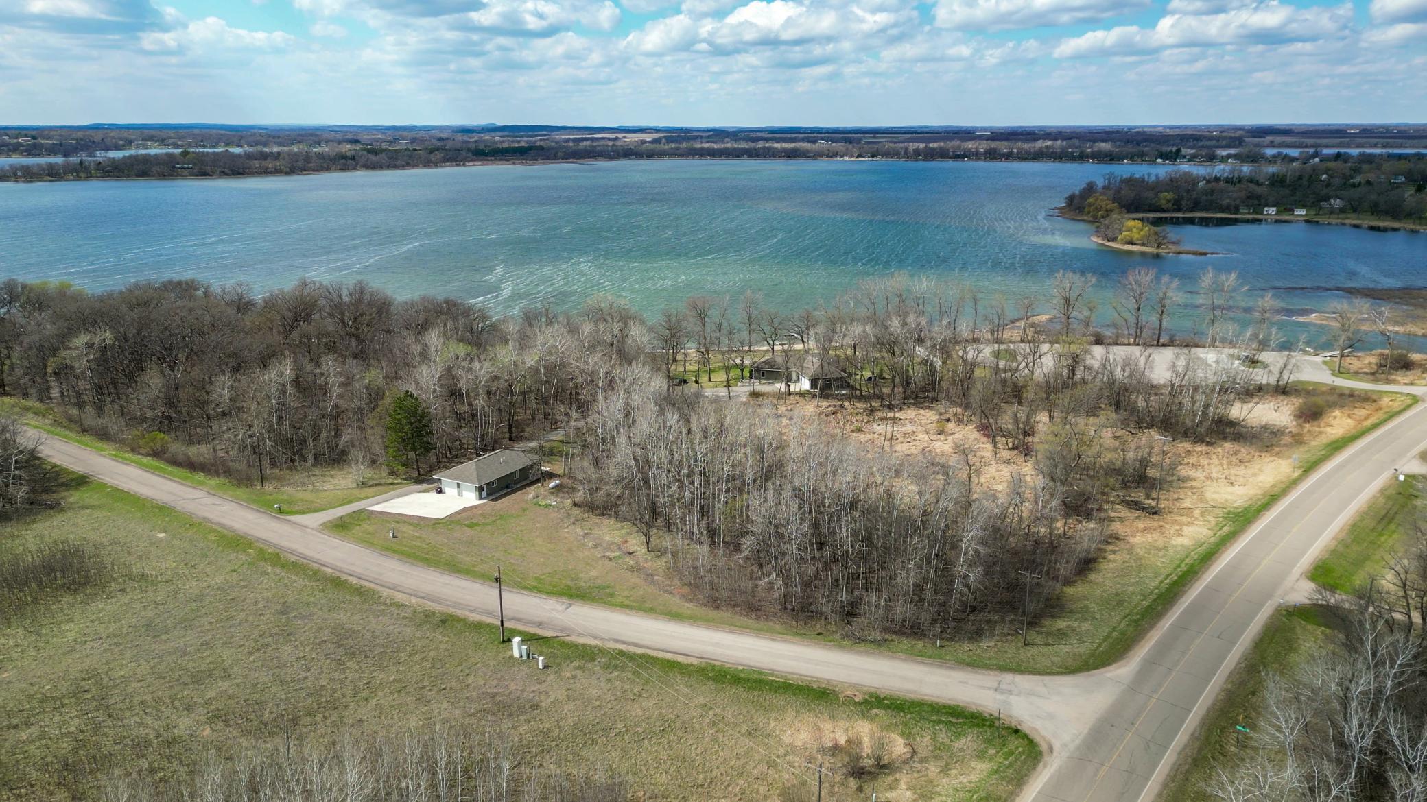 2007 single family home for sale at 34931 Northview Road in Battle Lake, MN — 5 bed, 3 bath (photo 15 of 67)