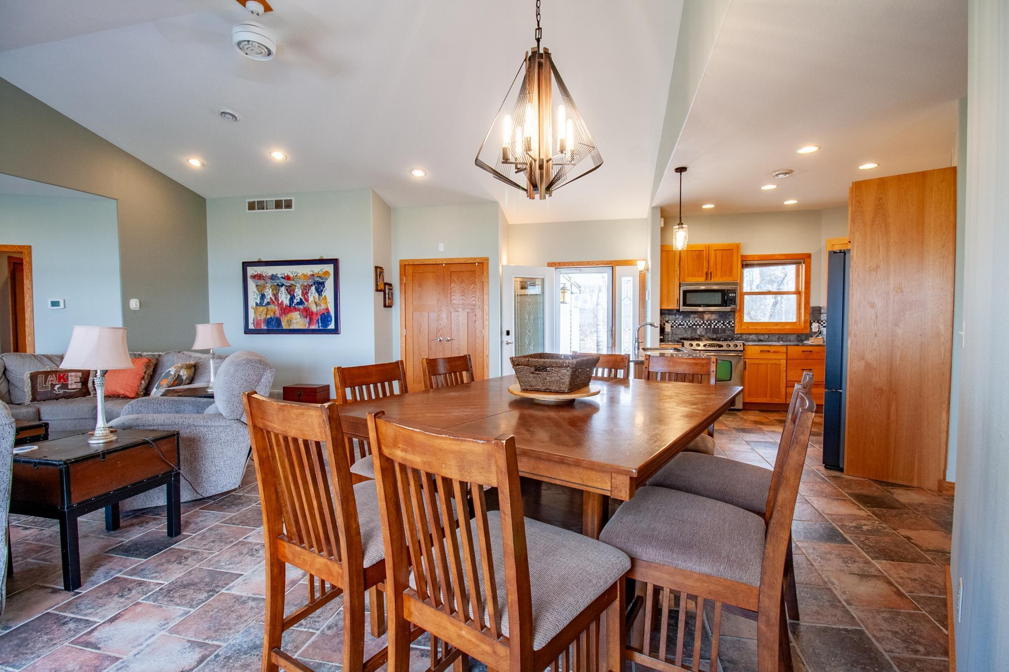 2007 single family home for sale at 34931 Northview Road in Battle Lake, MN — 5 bed, 3 bath (photo 30 of 67)