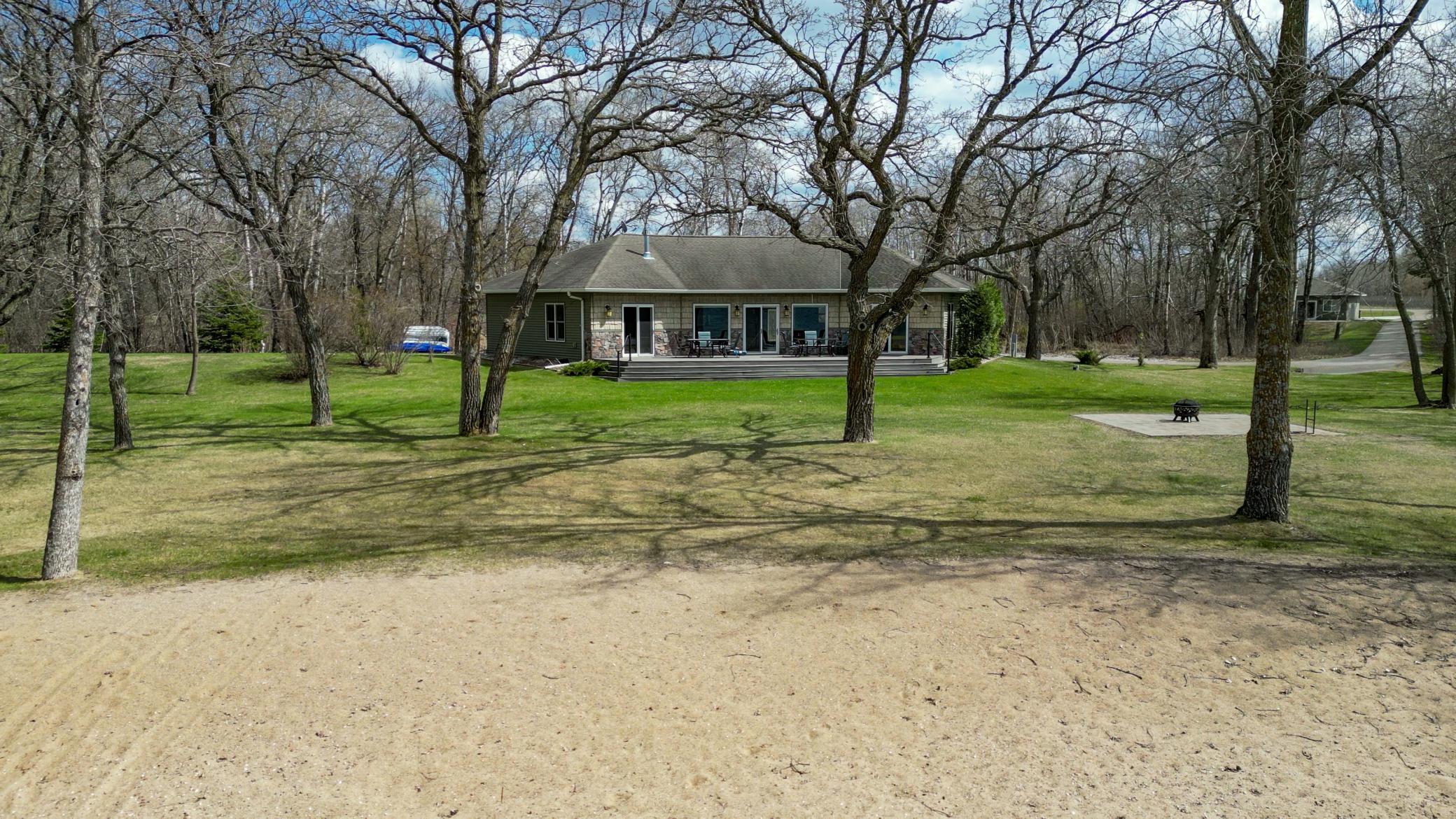 2007 single family home for sale at 34931 Northview Road in Battle Lake, MN — 5 bed, 3 bath (photo 5 of 67)