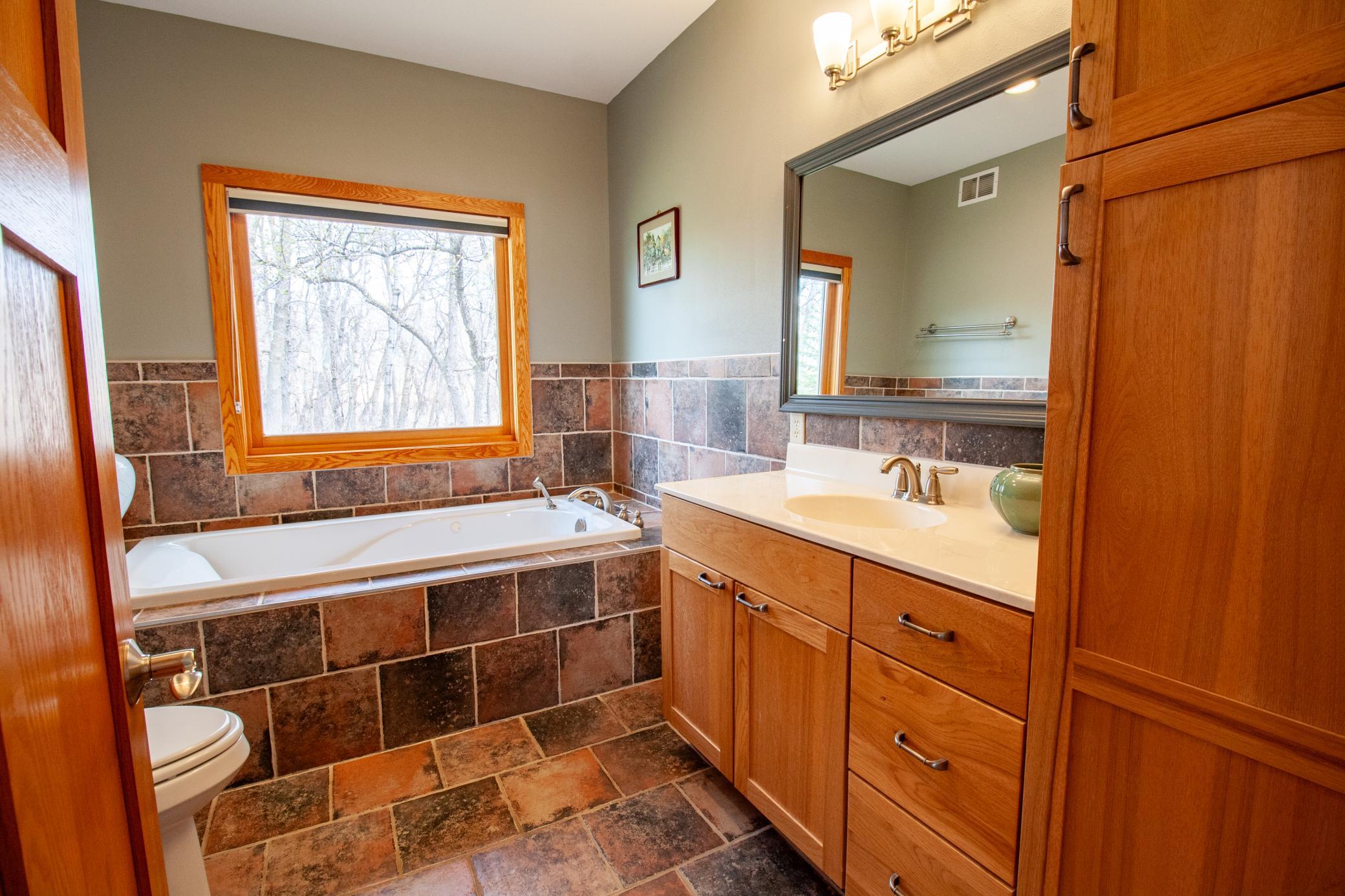 2007 single family home for sale at 34931 Northview Road in Battle Lake, MN — 5 bed, 3 bath (photo 42 of 67)