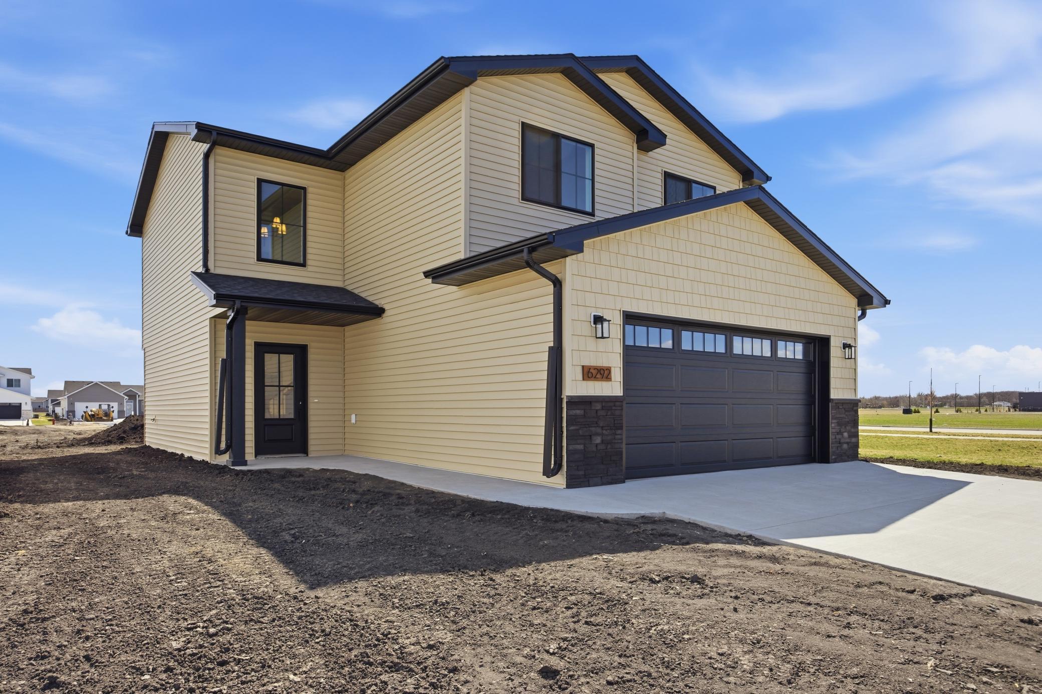6292 85th Avenue S, Horace ND 58047 - Photo 3 of 28