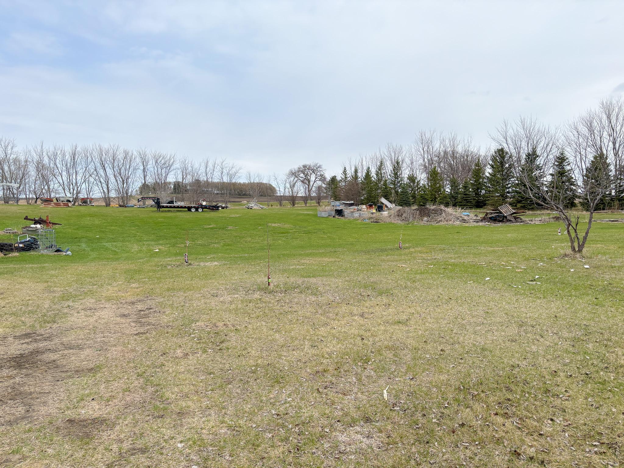 2002 single family home for sale at 48413 205th Avenue in Pelican Rapids, MN — 5 bed, 4 bath (photo 56 of 77)