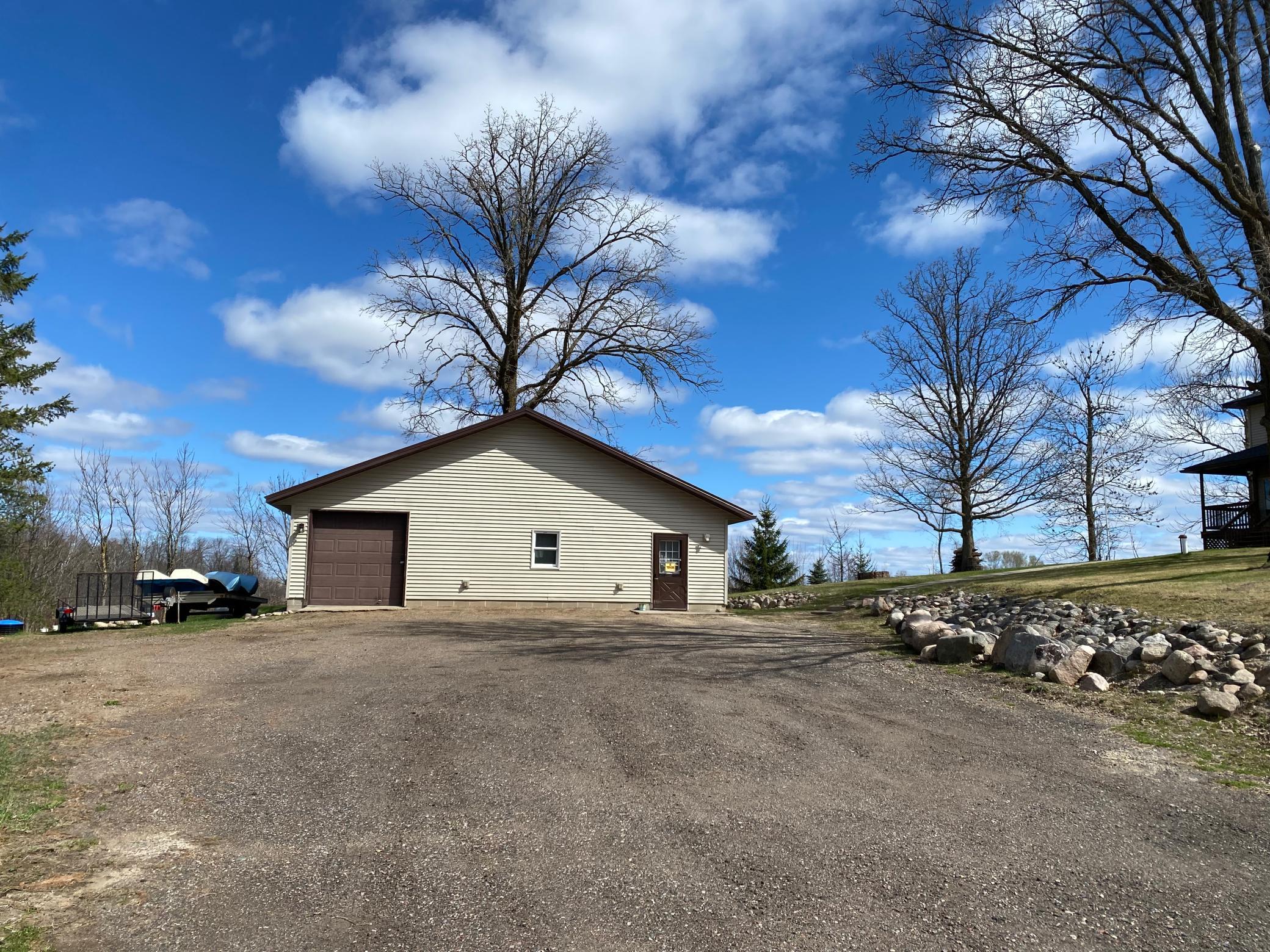 1935 single family home for sale at 36775 US Highway 169 in Aitkin, MN — 3 bed, 2 bath (photo 3 of 4)