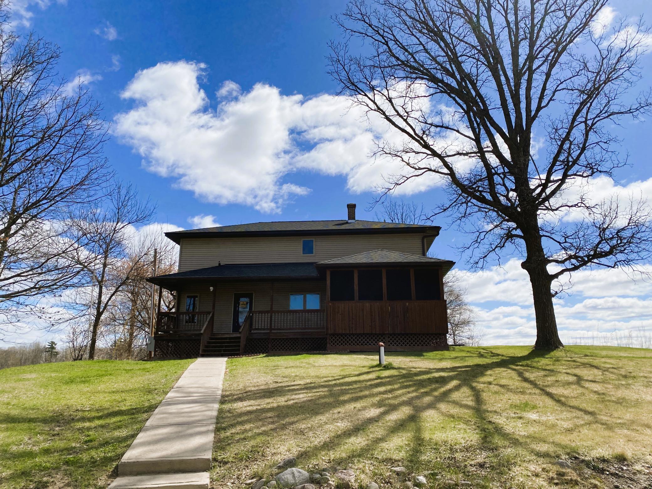 1935 single family home for sale at 36775 US Highway 169 in Aitkin, MN — 3 bed, 2 bath (photo 4 of 4)