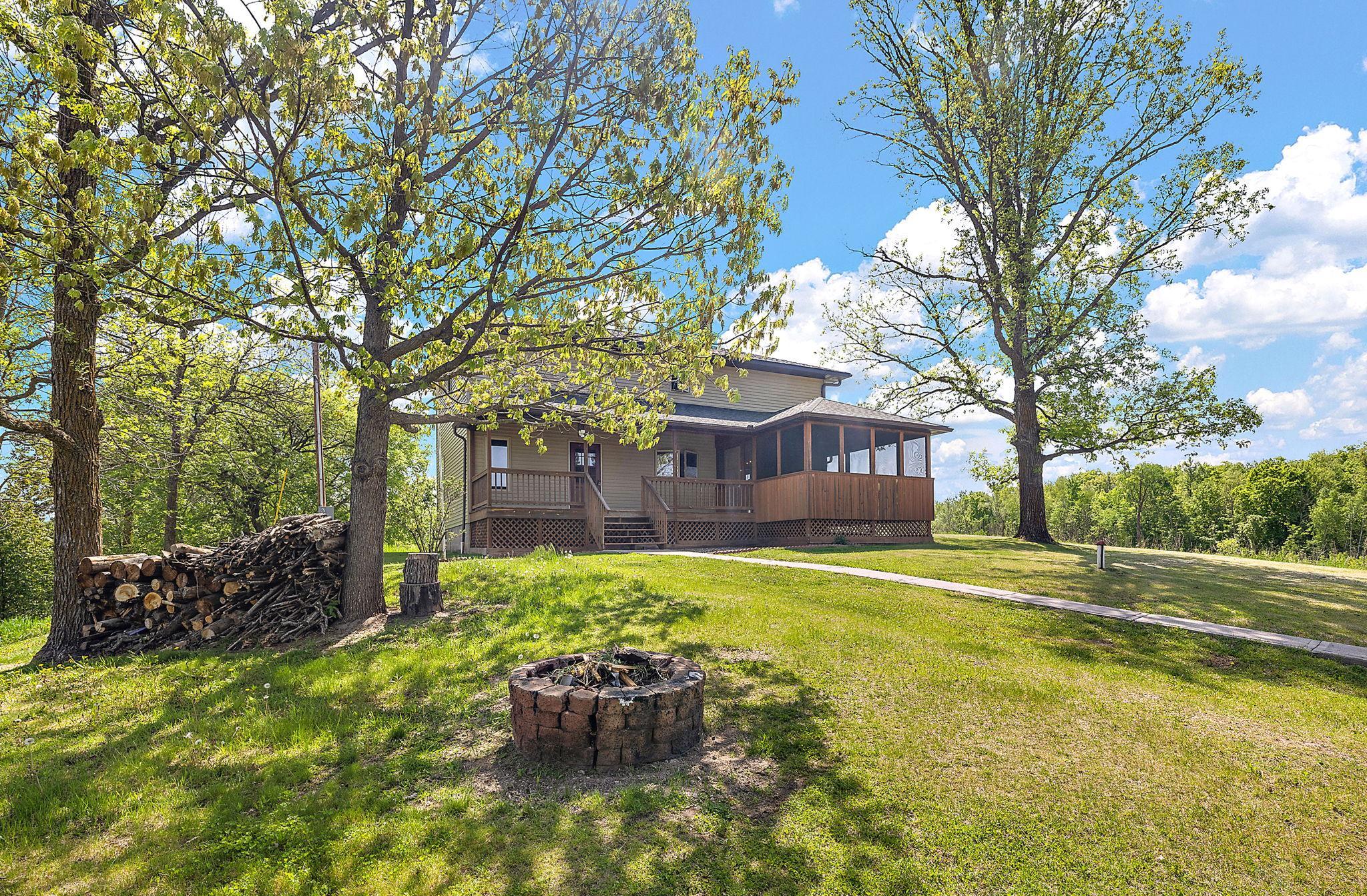 1935 single family home for sale at 36775 US Highway 169 in Aitkin, MN — 3 bed, 2 bath