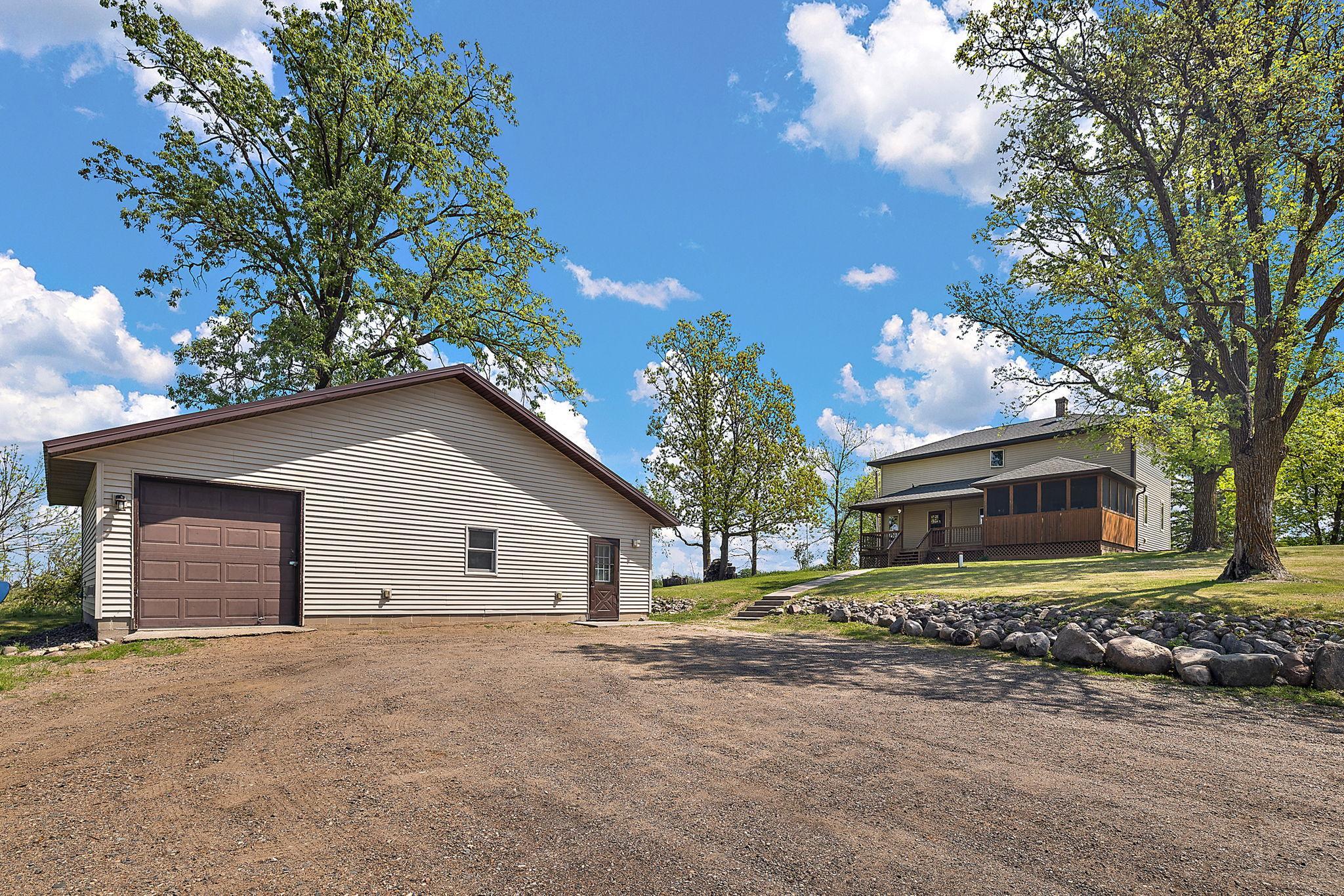 1935 single family home for sale at 36775 US Highway 169 in Aitkin, MN — 3 bed, 2 bath (photo 6 of 46)