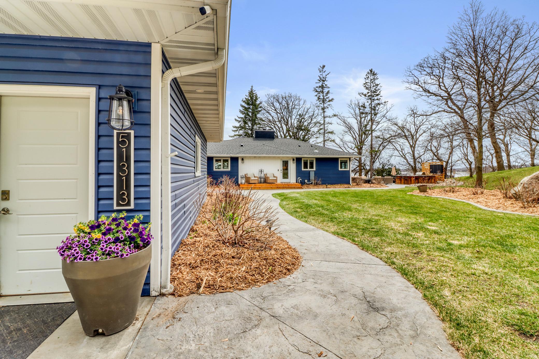 1948 single family home for sale at 51313 Knoll Road in Pelican Rapids, MN — 4 bed, 4 bath (photo 2 of 107)