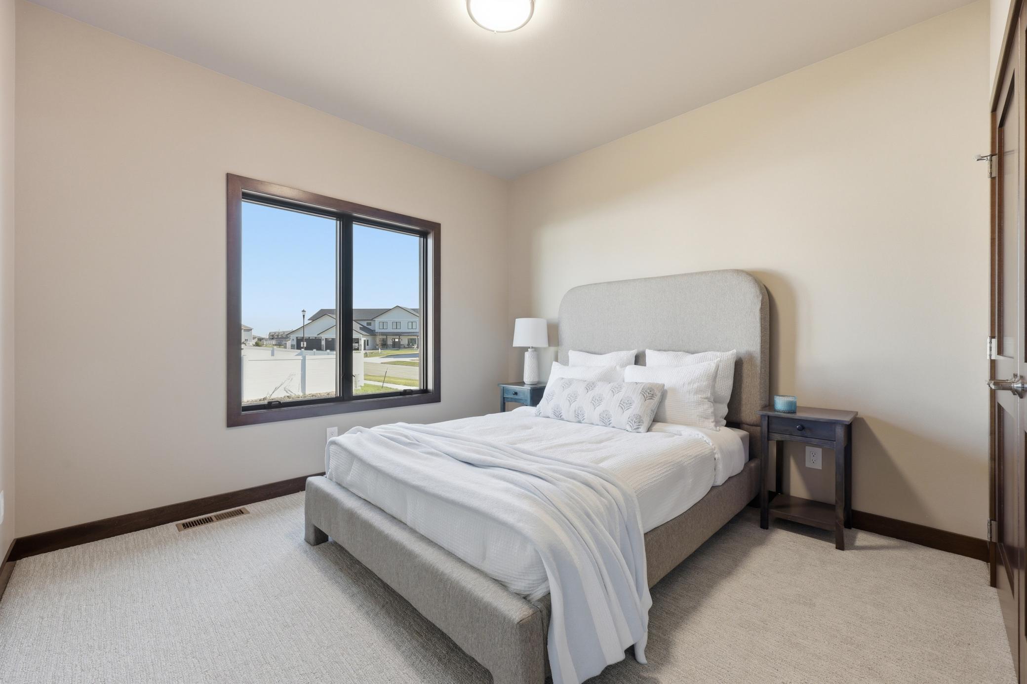 4257 Pine Parkway S, Fargo ND 58104 - Photo 25 of 44