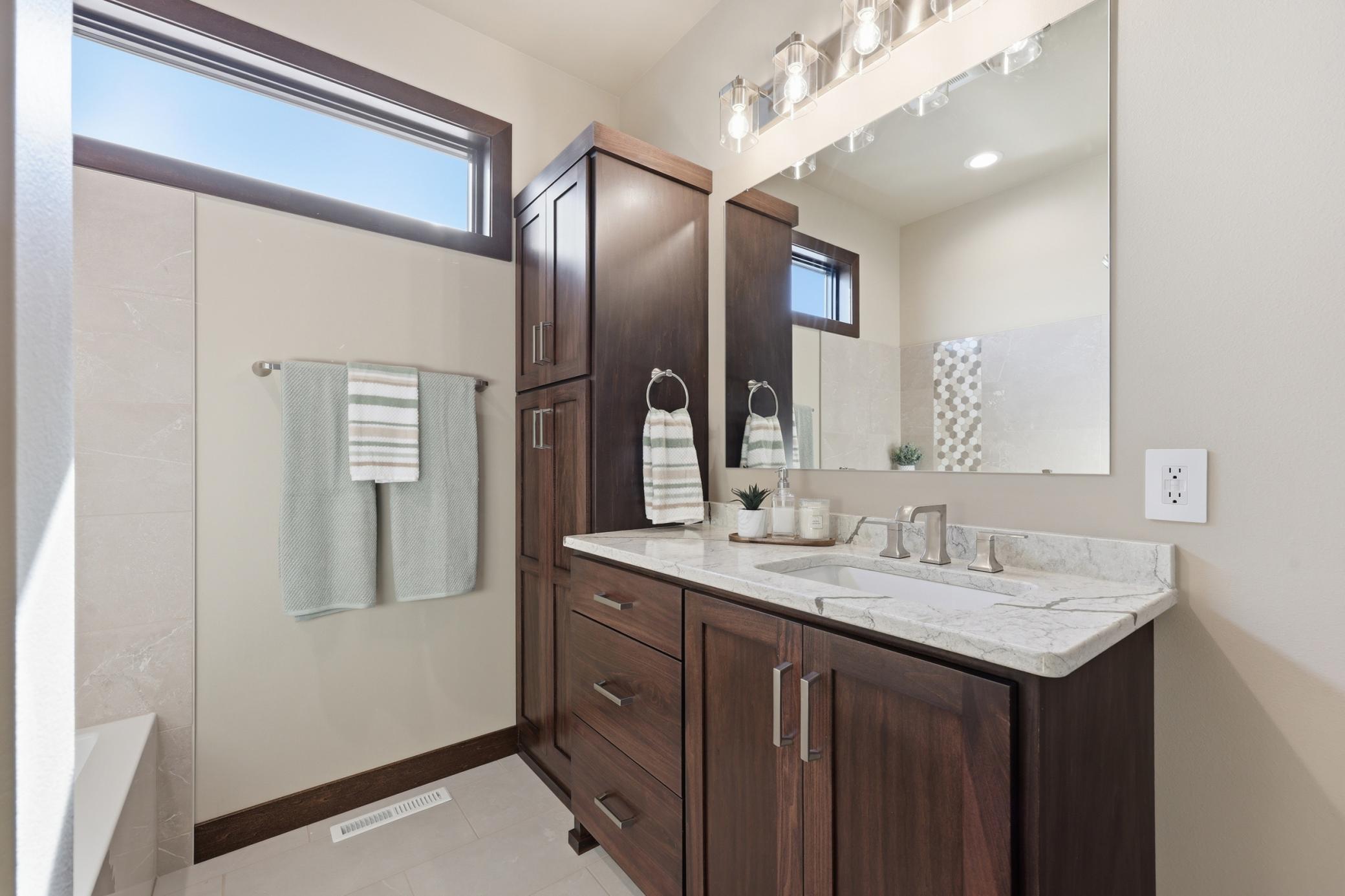 4257 Pine Parkway S, Fargo ND 58104 - Photo 27 of 44