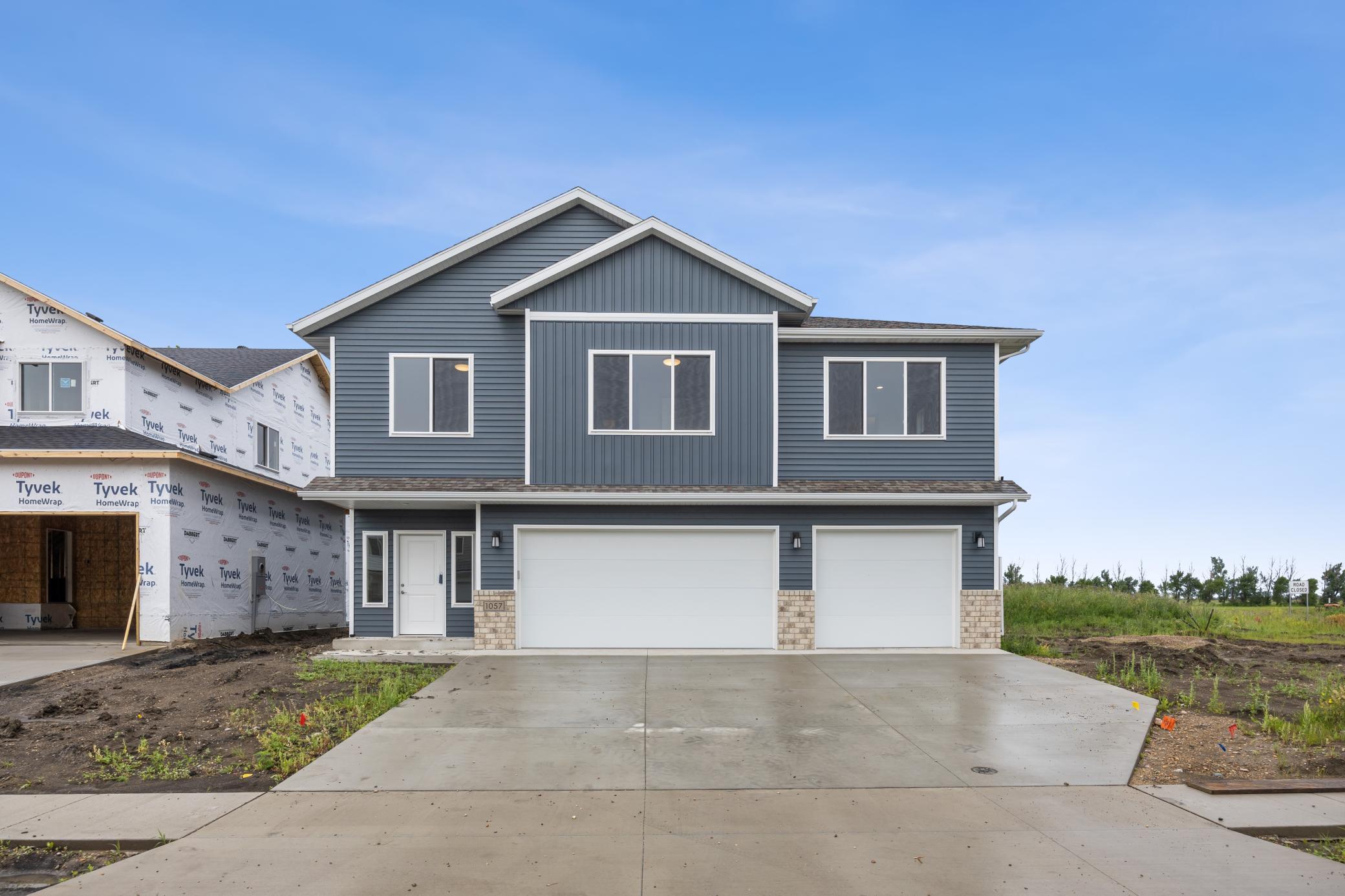 2026 single family home for sale at 8479 61st Street S in Horace, ND — 5 bed, 3 bath (photo 2 of 35)
