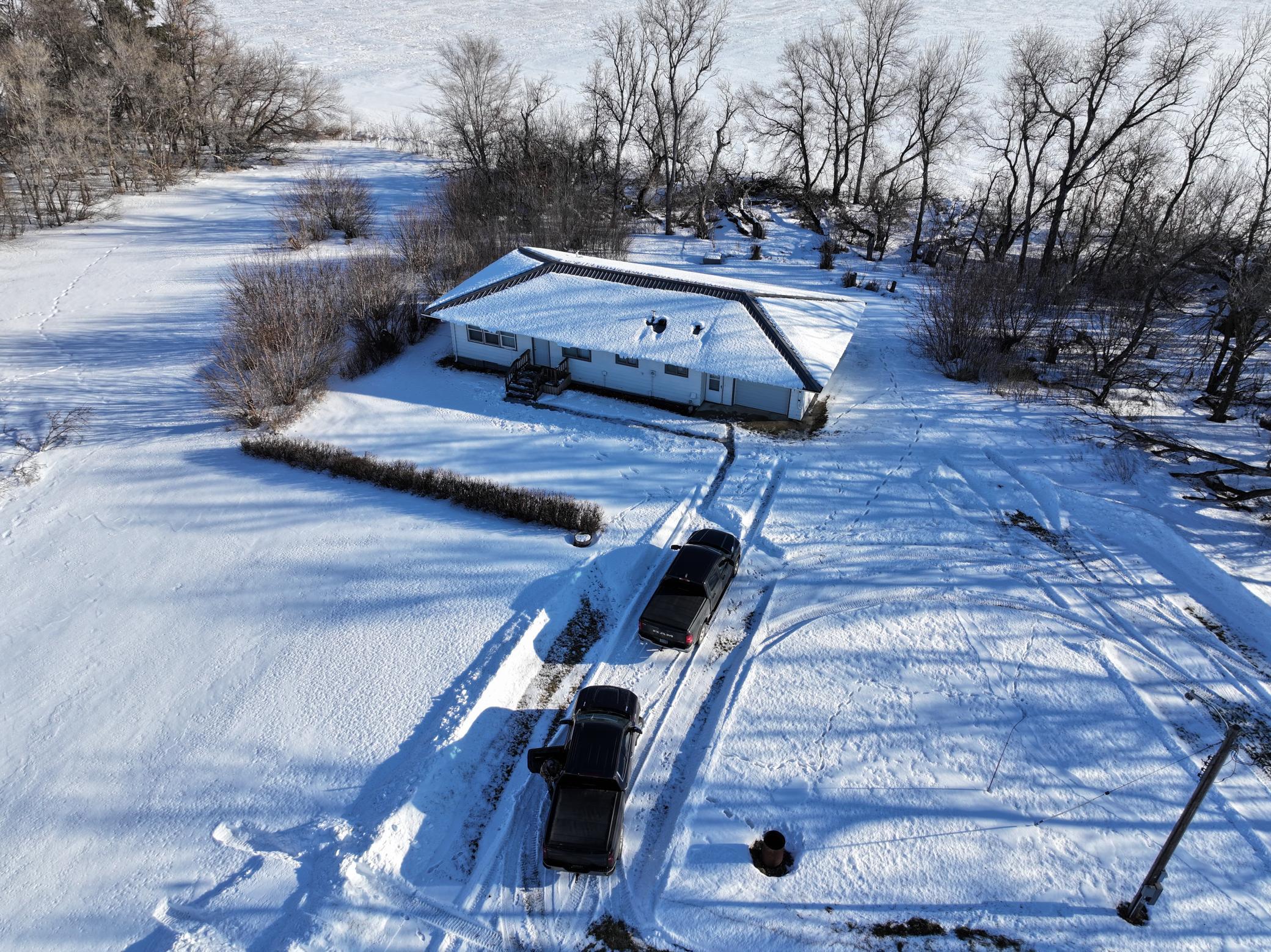 1970 single family home for sale at 6533 102nd Street NE in Rocklake, ND — 3 bed, 2 bath (photo 12 of 39)