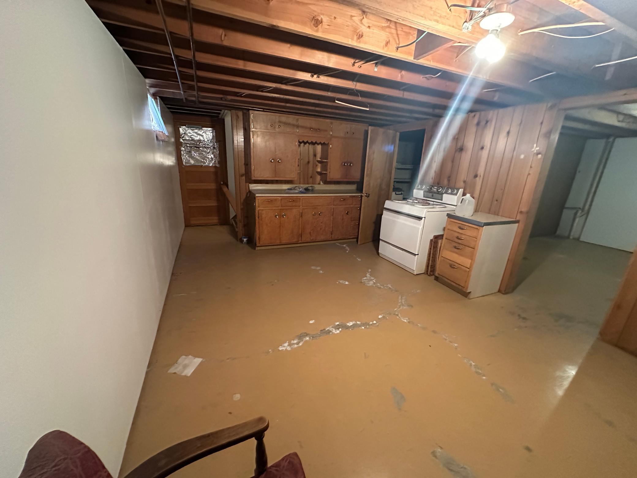 1970 single family home for sale at 6533 102nd Street NE in Rocklake, ND — 3 bed, 2 bath (photo 23 of 39)