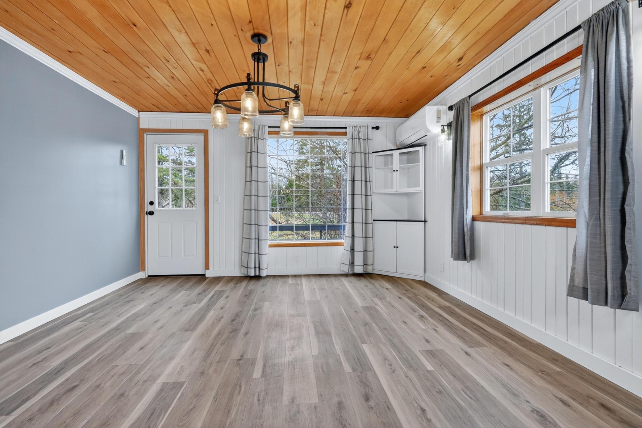 1946 single family home for sale at 43542 County Road 19 in Deer River, MN — 3 bed, 1 bath (photo 18 of 53)