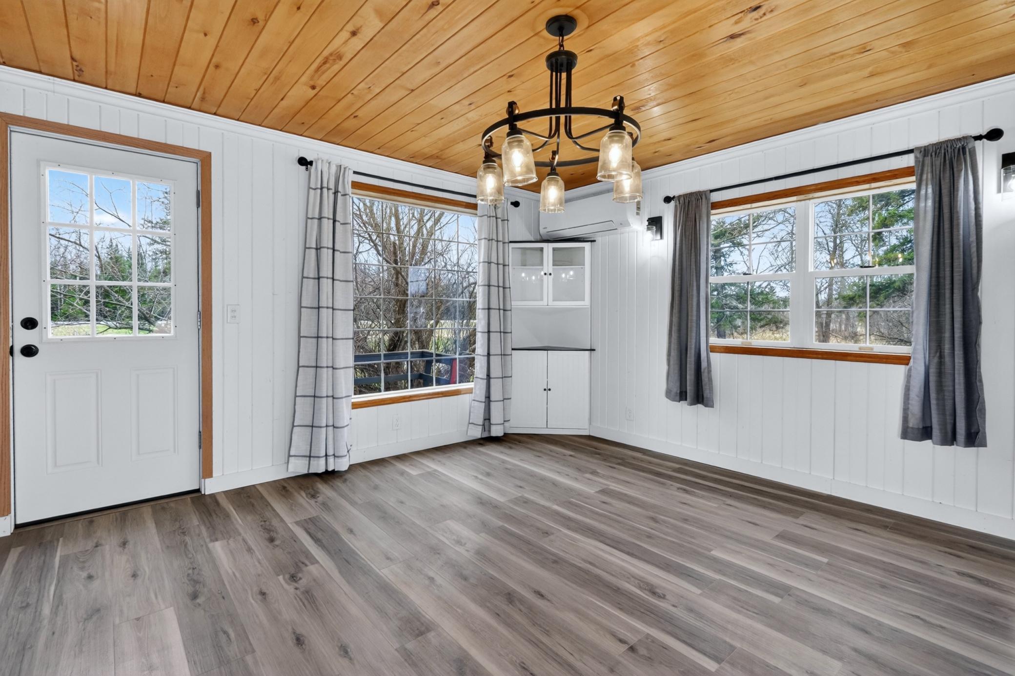 1946 single family home for sale at 43542 County Road 19 in Deer River, MN — 3 bed, 1 bath (photo 19 of 53)