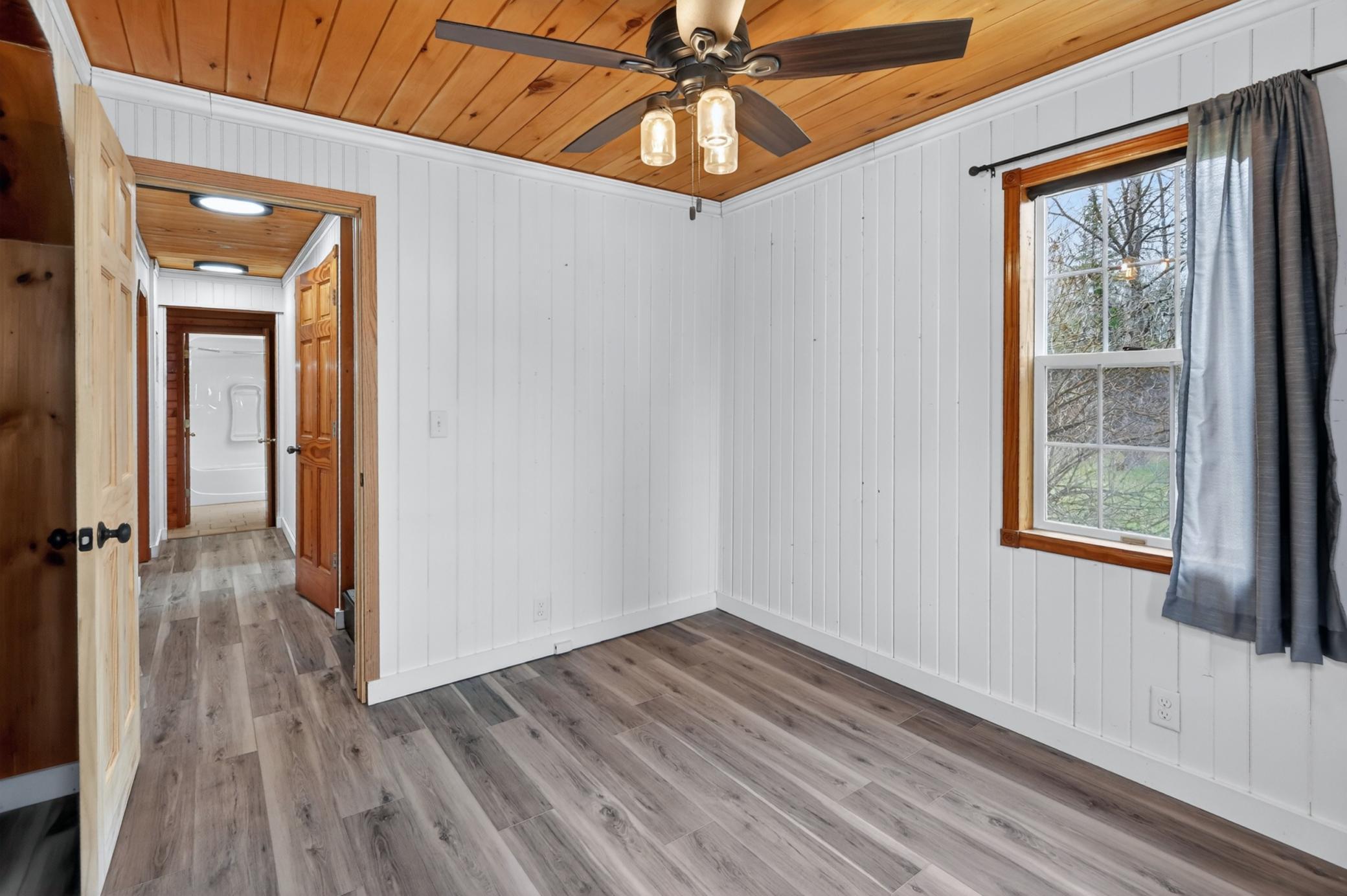 1946 single family home for sale at 43542 County Road 19 in Deer River, MN — 3 bed, 1 bath (photo 20 of 53)